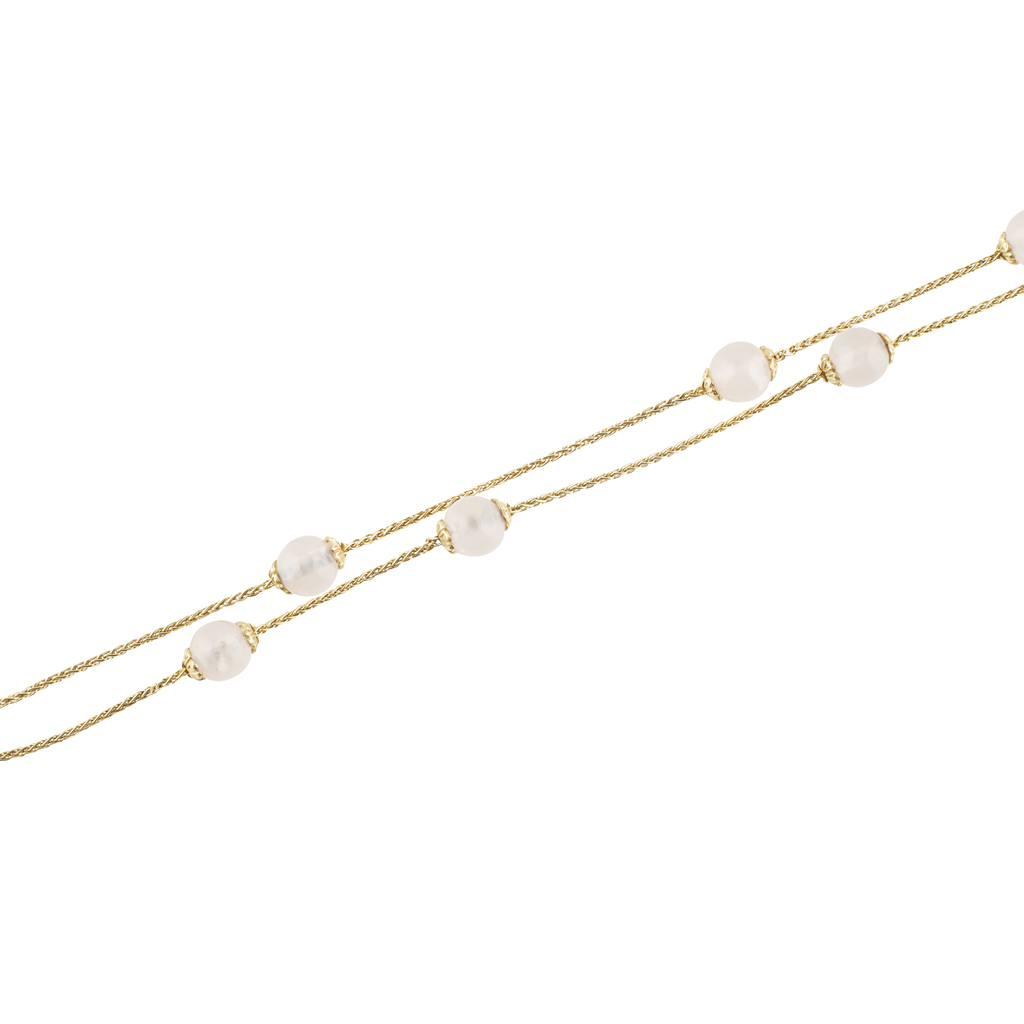 A rose quartz bead necklace