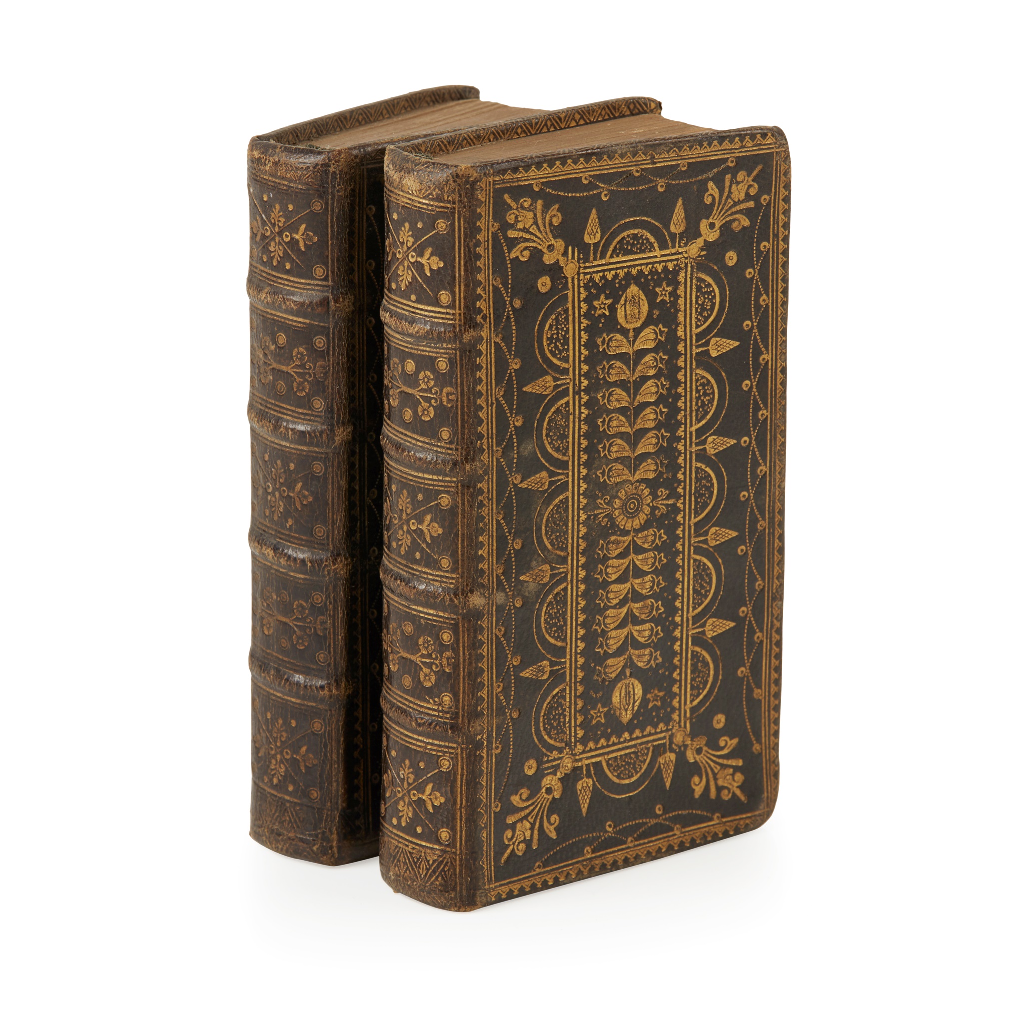 Scottish Herringbone Bindings