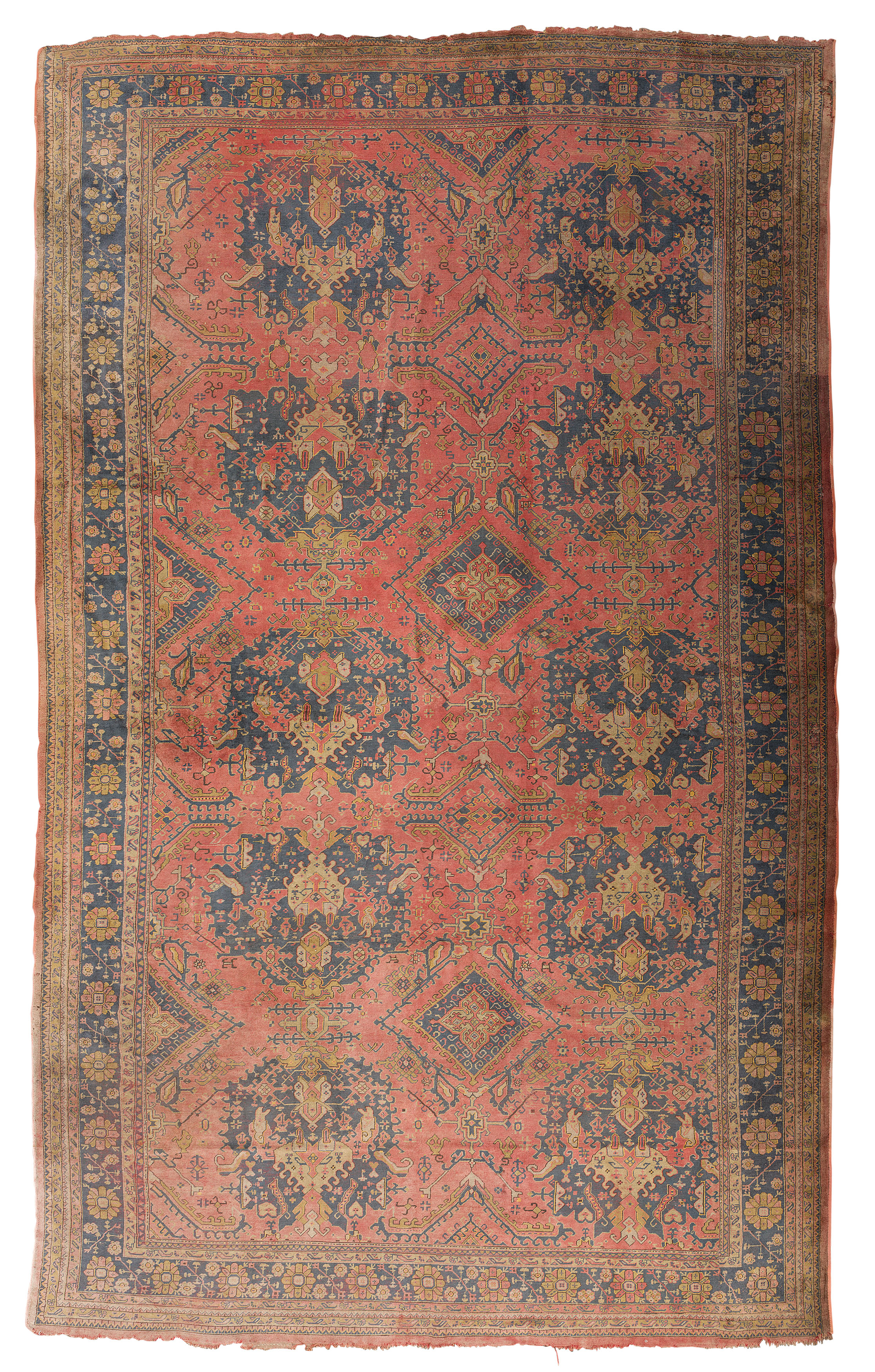 LARGE USHAK CARPET