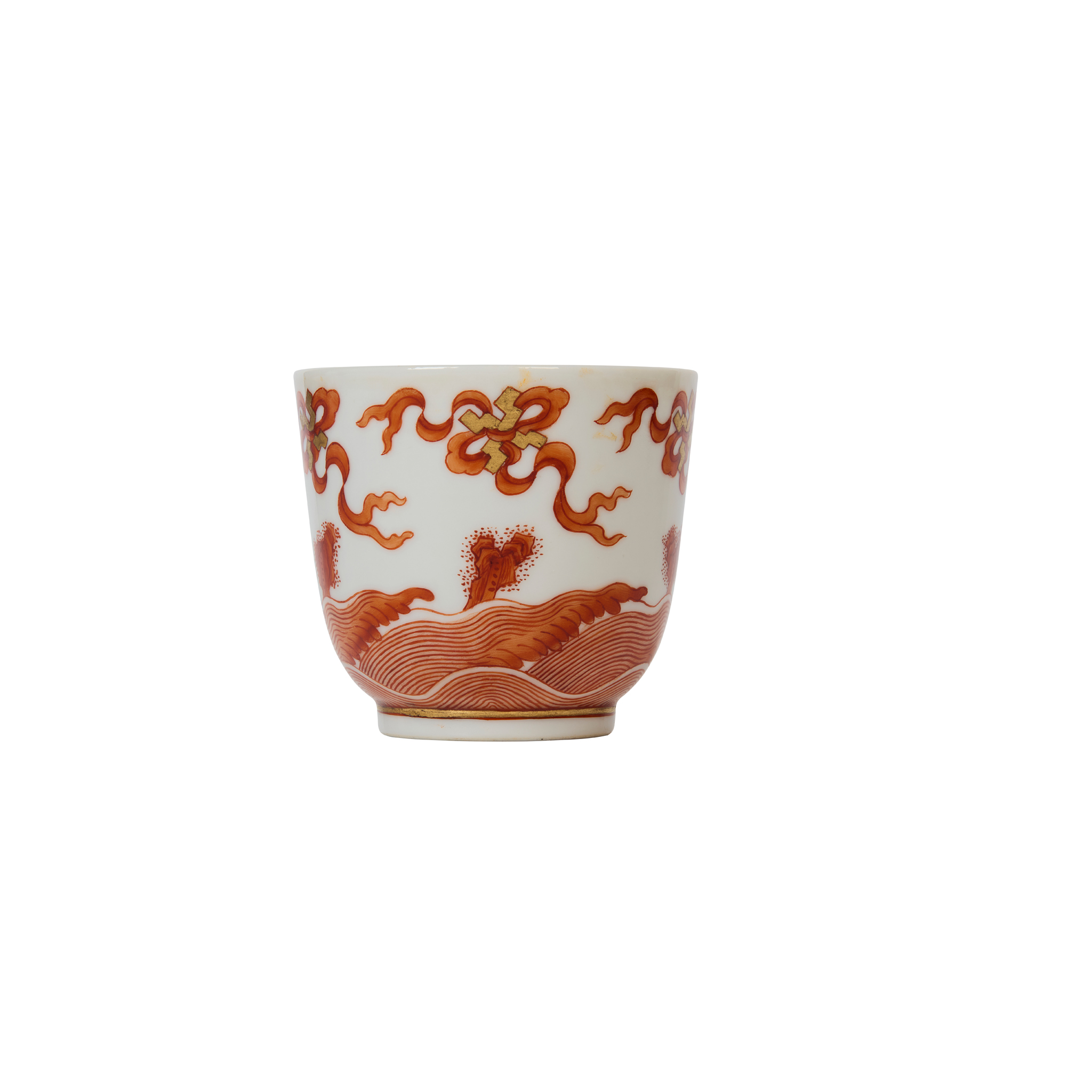 CHINESE GILT-AND-IRON-RED-DECORATED TEACUP