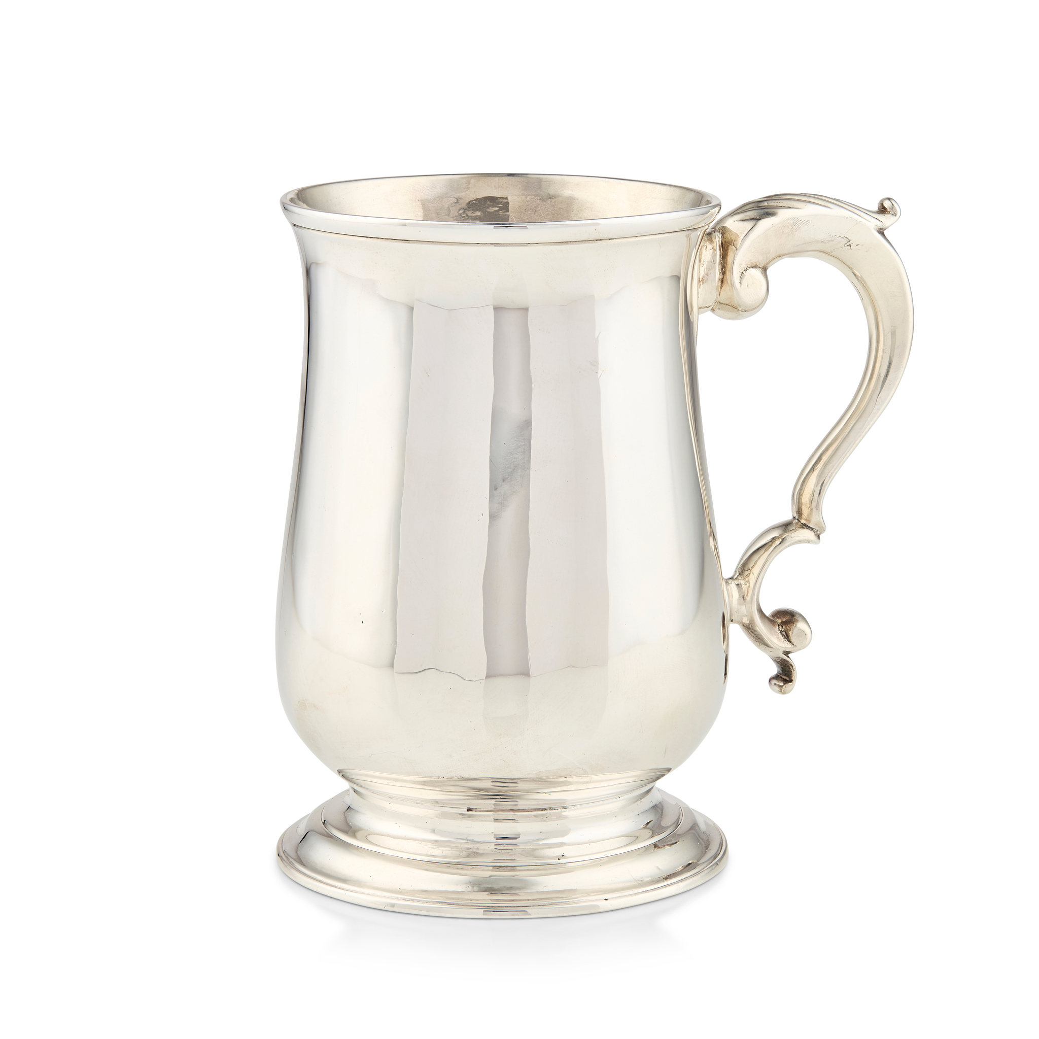 A GEORGE III TANKARD