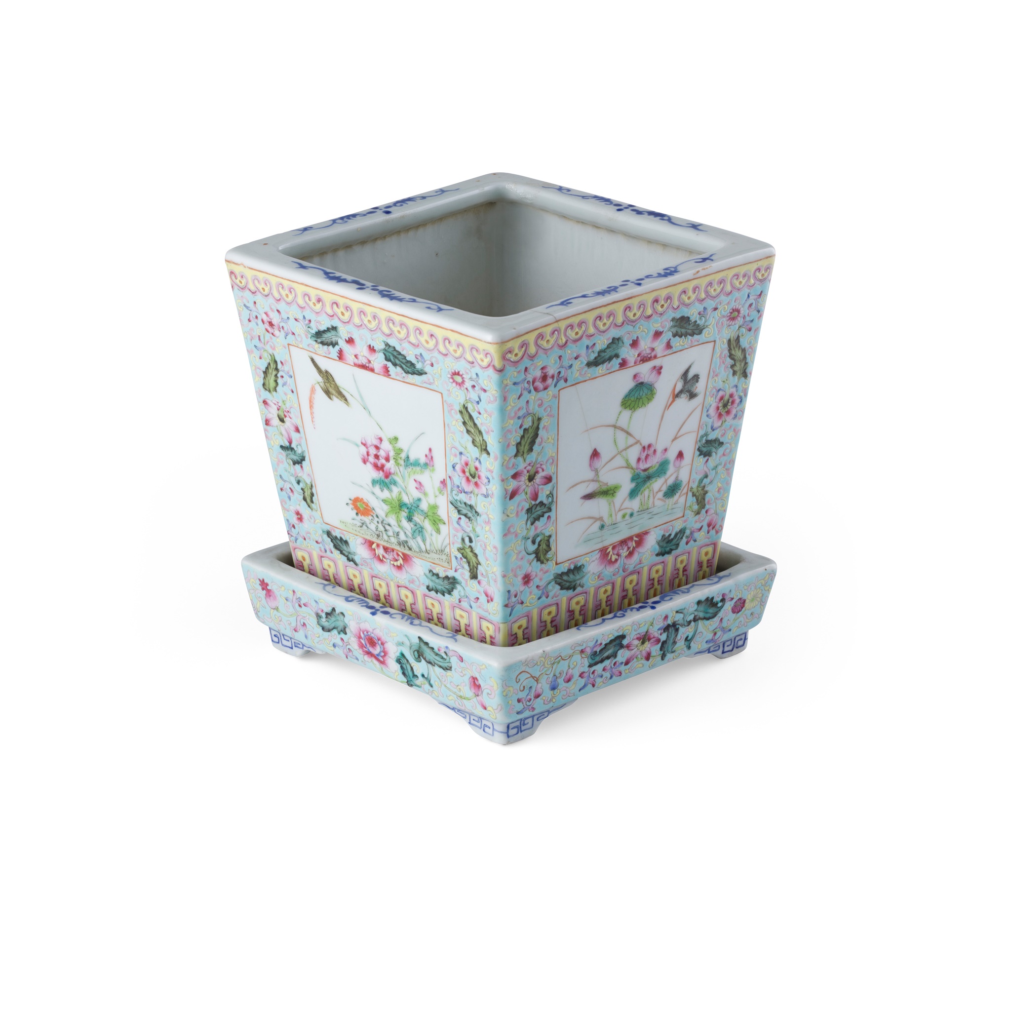 FAMILLE ROSE SQUARE JARDINIÈRE WITH STAND