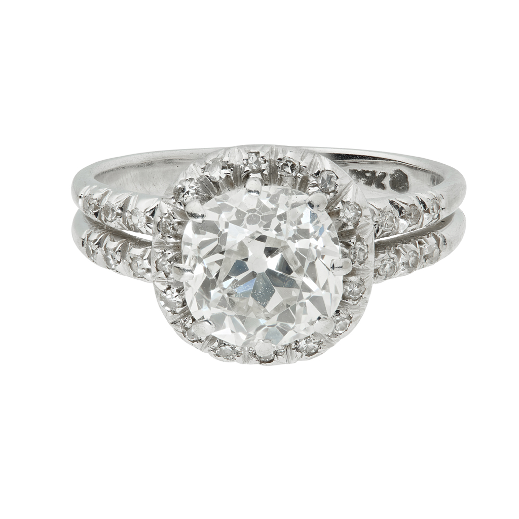 A diamond set cluster ring