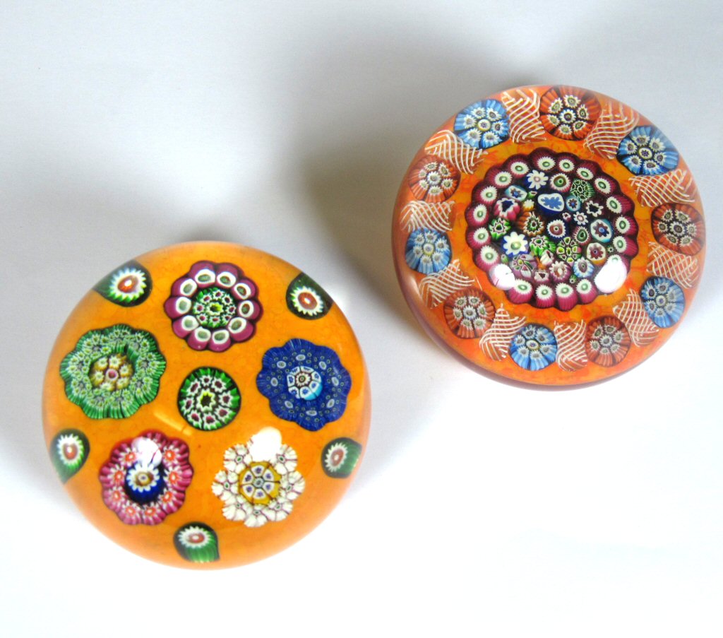 A Monart paper weight