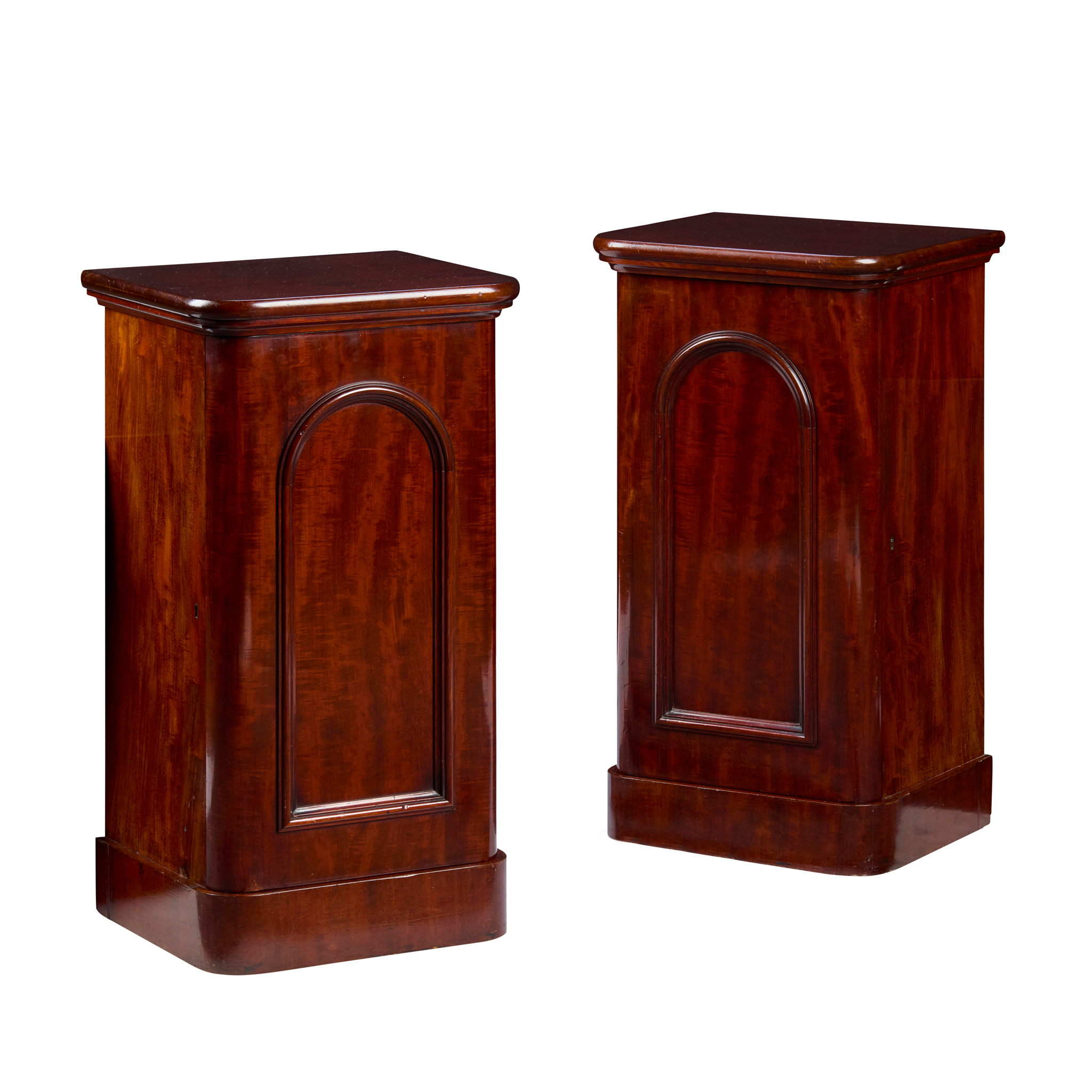 PAIR OF VICTORIAN MAHOGANY BEDSIDE CABINETS