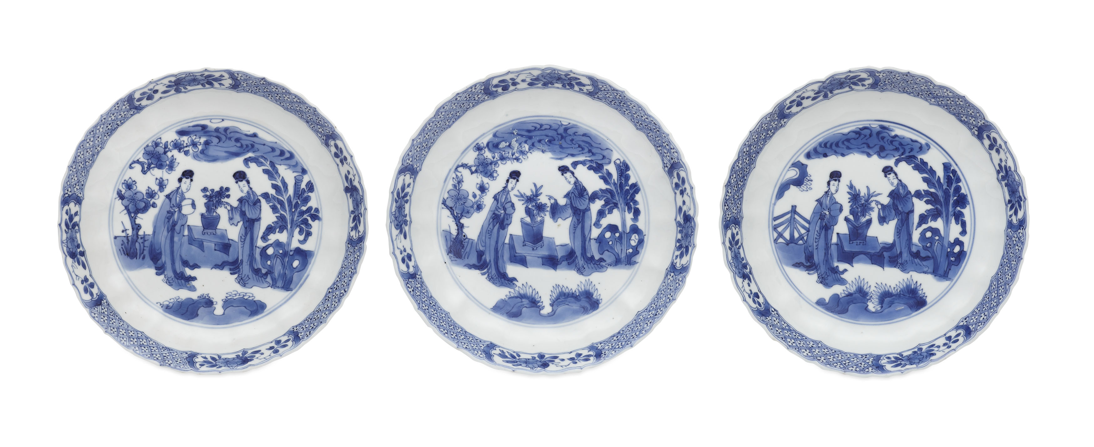 THREE CHINESE BLUE AND WHITE 'LANGE LIJSEN' DISHES