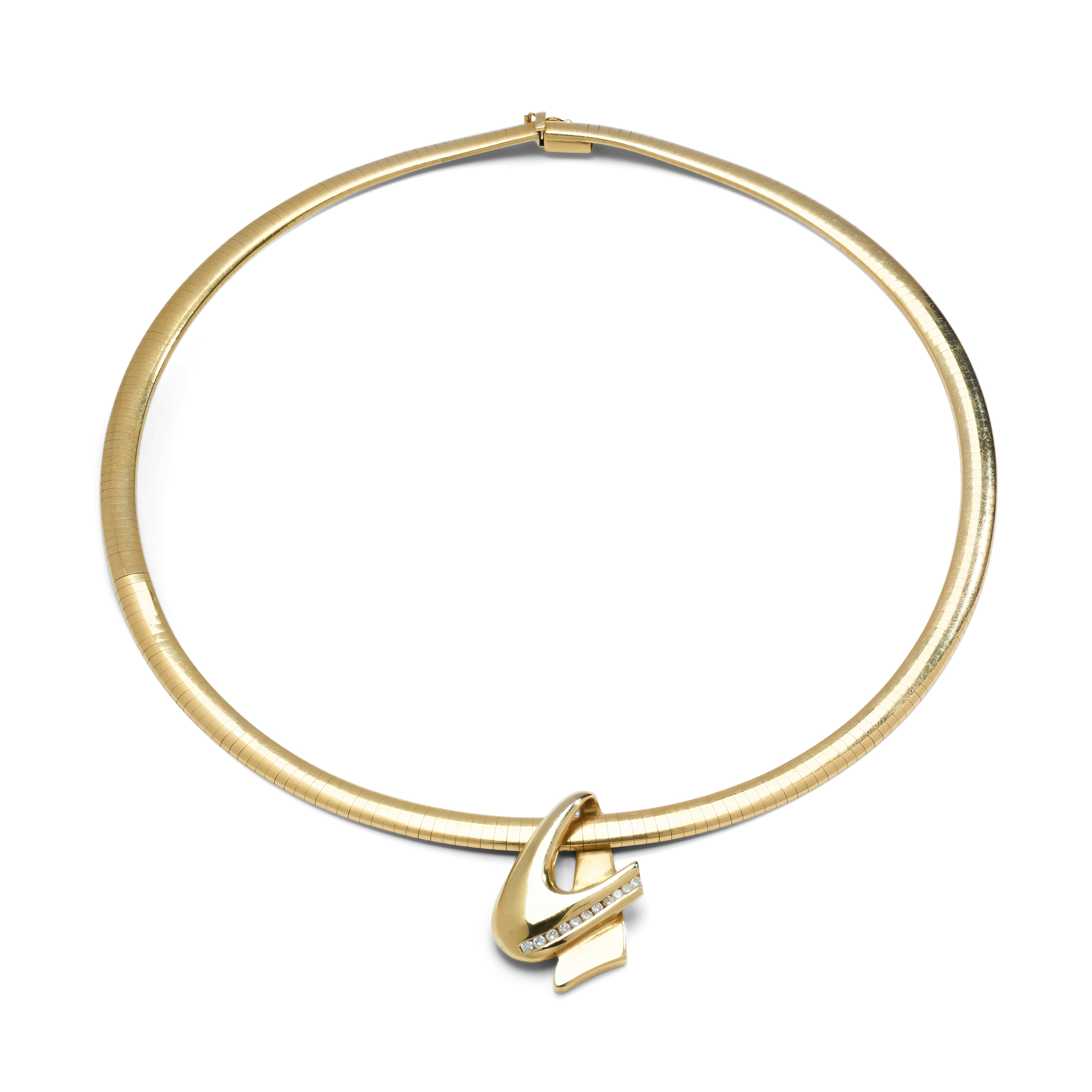 A diamond necklace