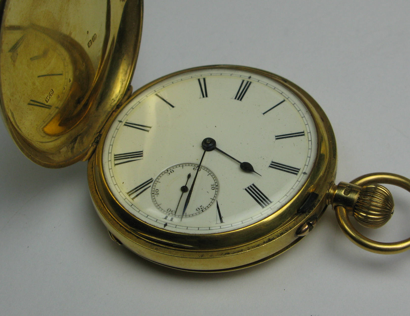 An 18ct gold cased keyless wind pocket watch