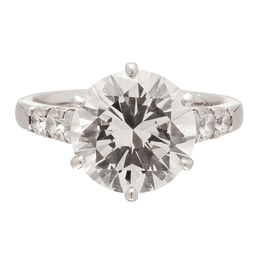A single stone diamond ring