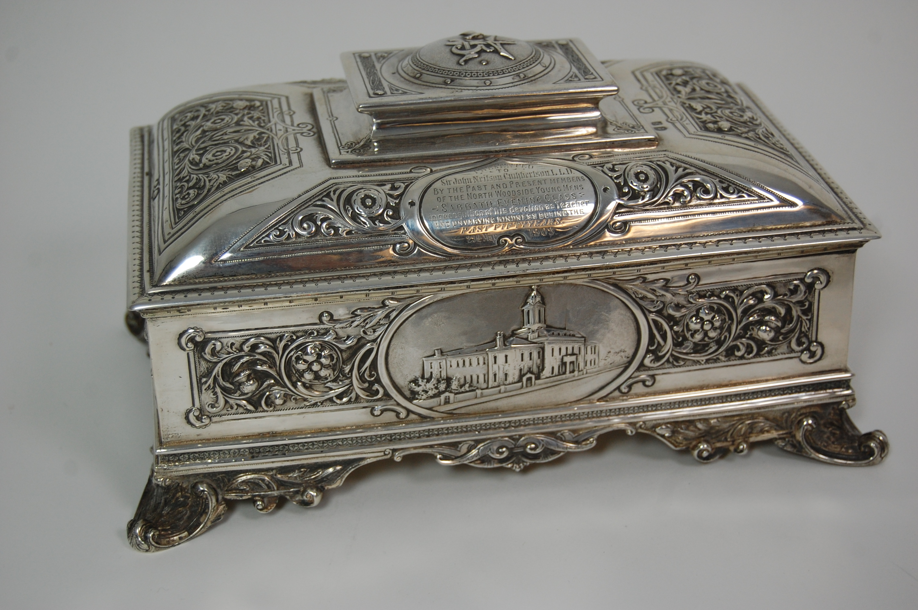 An Edwardian freedom casket, presented to Sir John Neil Cuthbertson