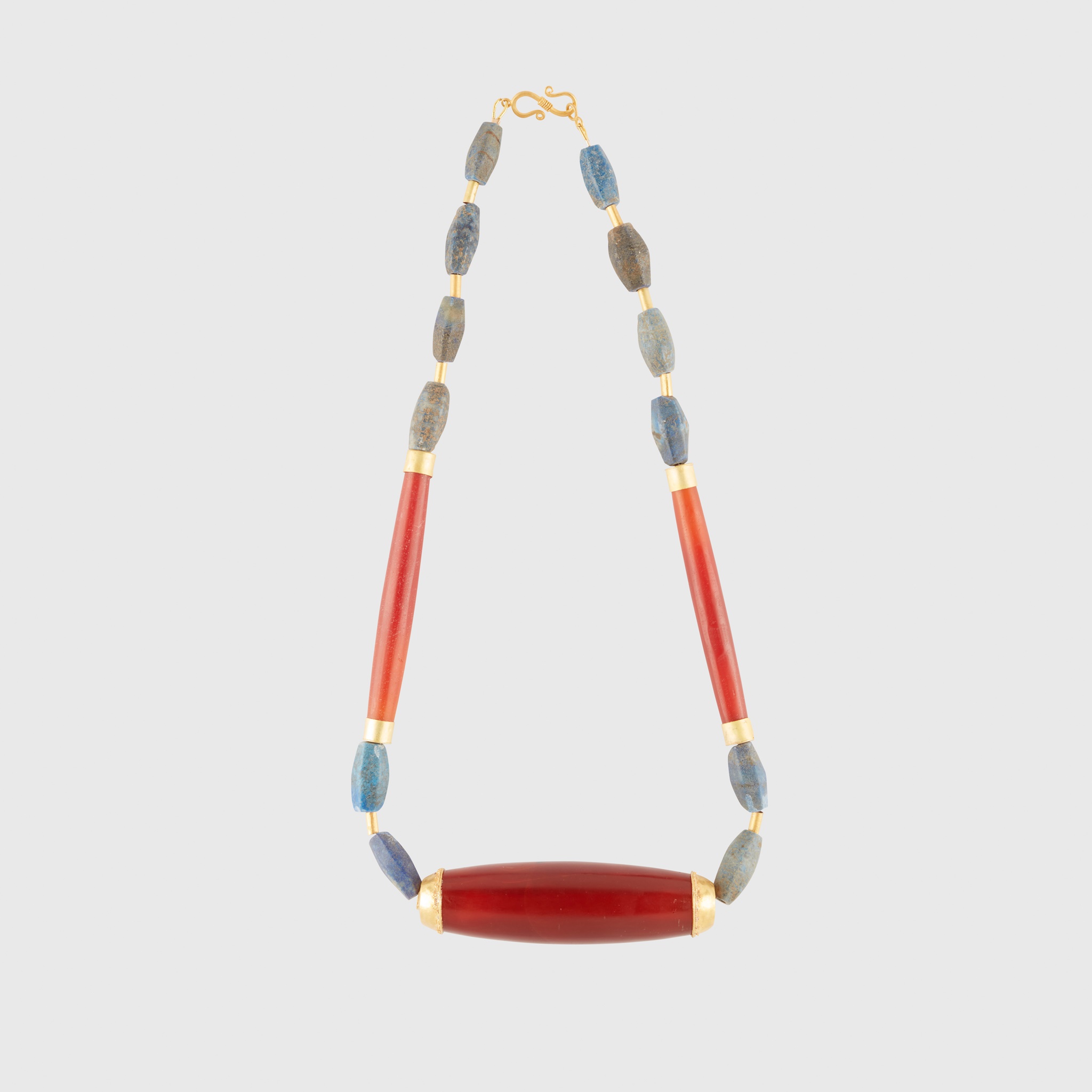 ANCIENT CARNELIAN AND LAPIS LAZULI NECKLACE
