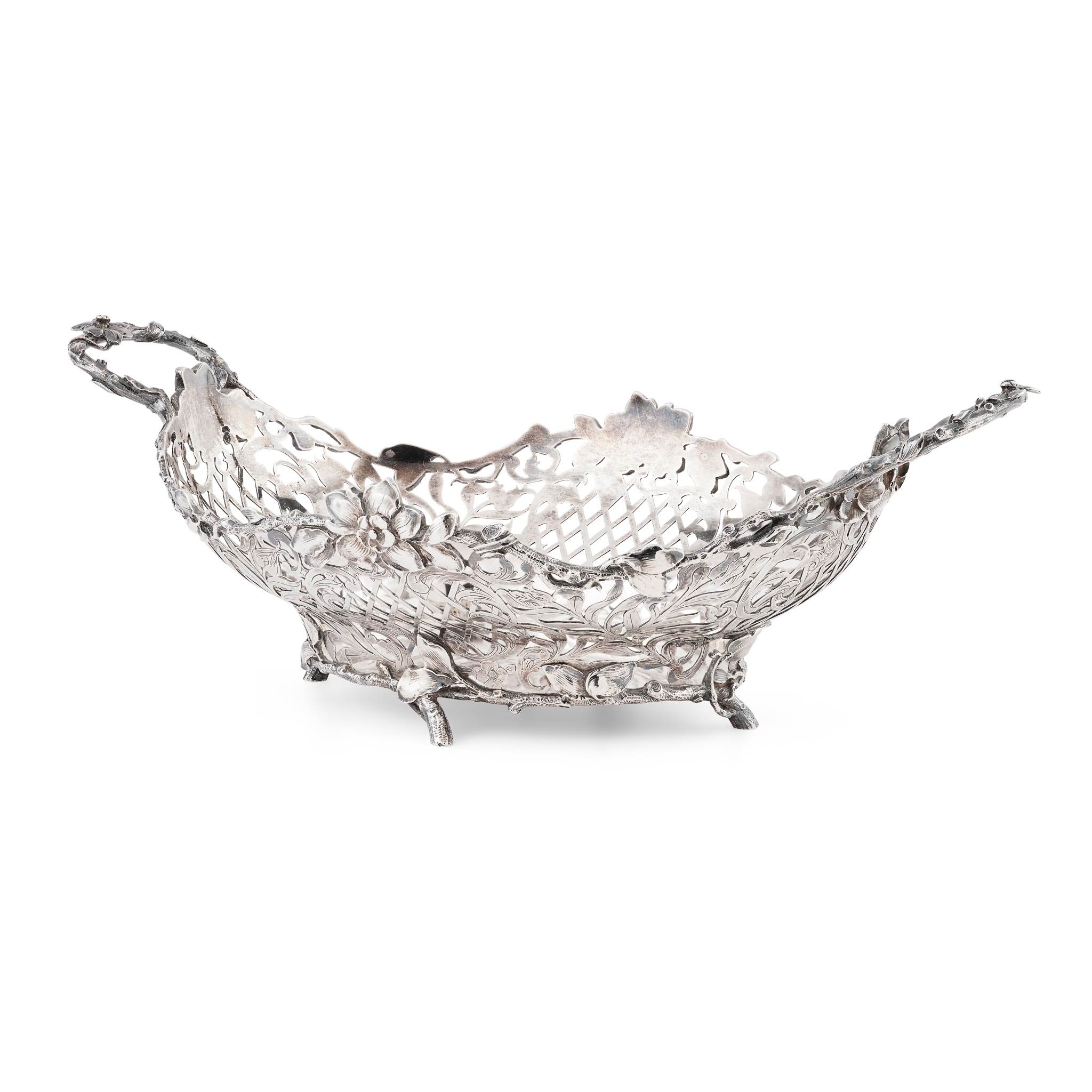 A LARGE EARLY 20TH CENTURY TWIN-HANDLED DUTCH BASKET