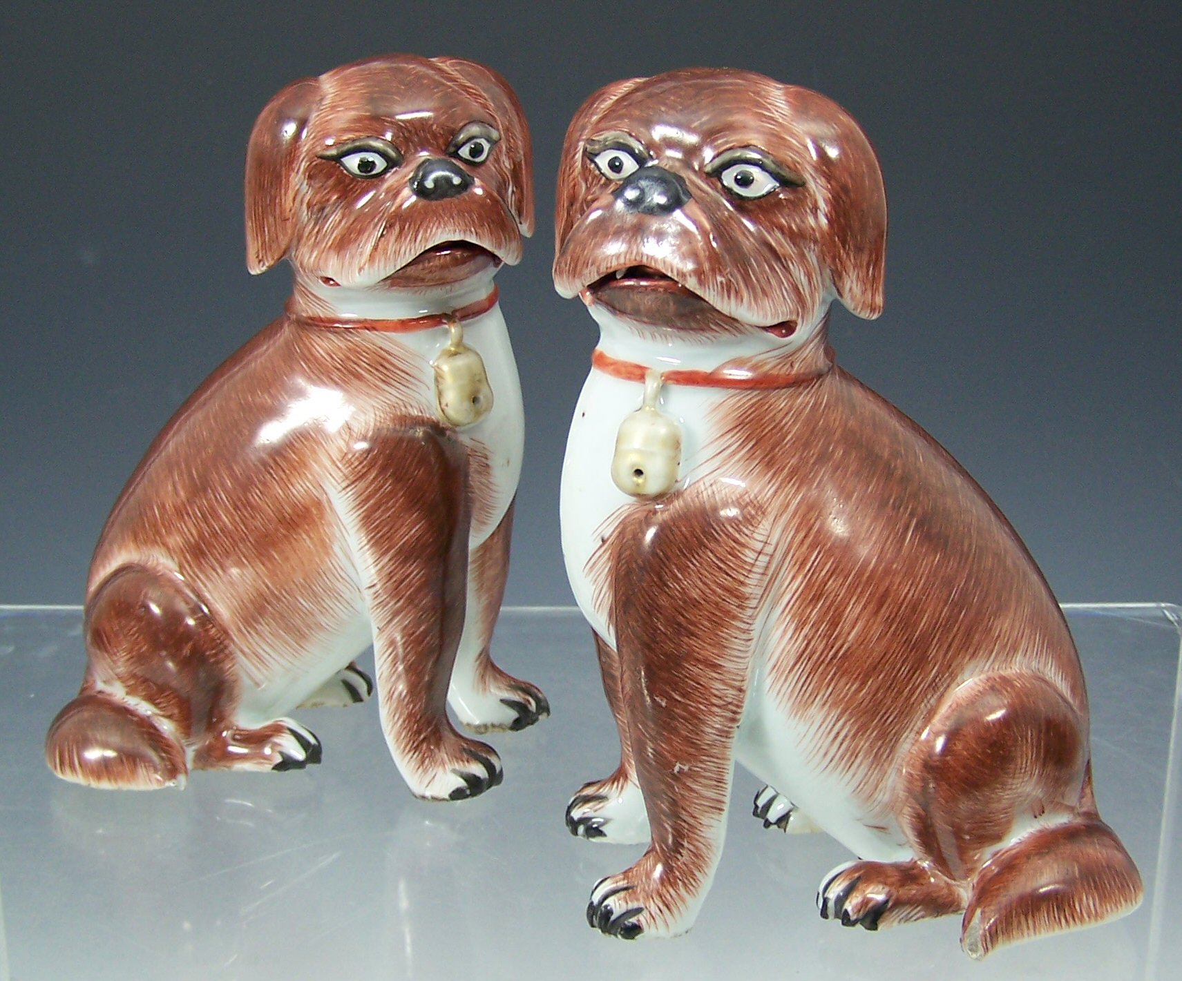 A pair of rare Chinese export pugs, Quinlong, circa 1760,