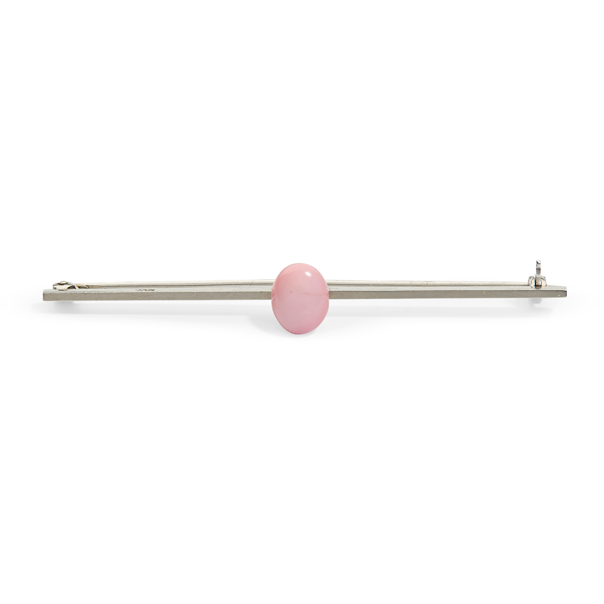 A conch pearl bar brooch