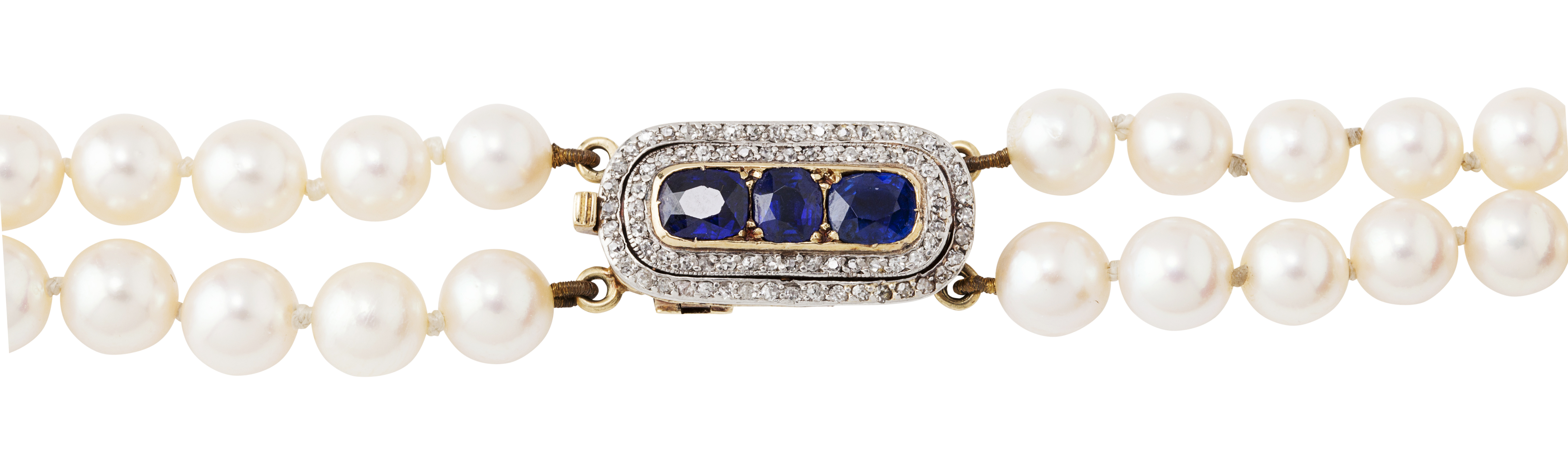 A double strand pearl necklace