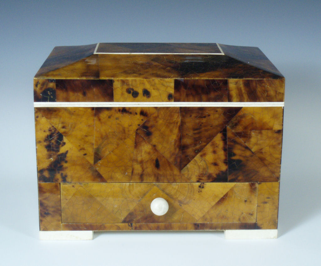 A 20th century Art Deco style tortoiseshell veneered bijouterie box
