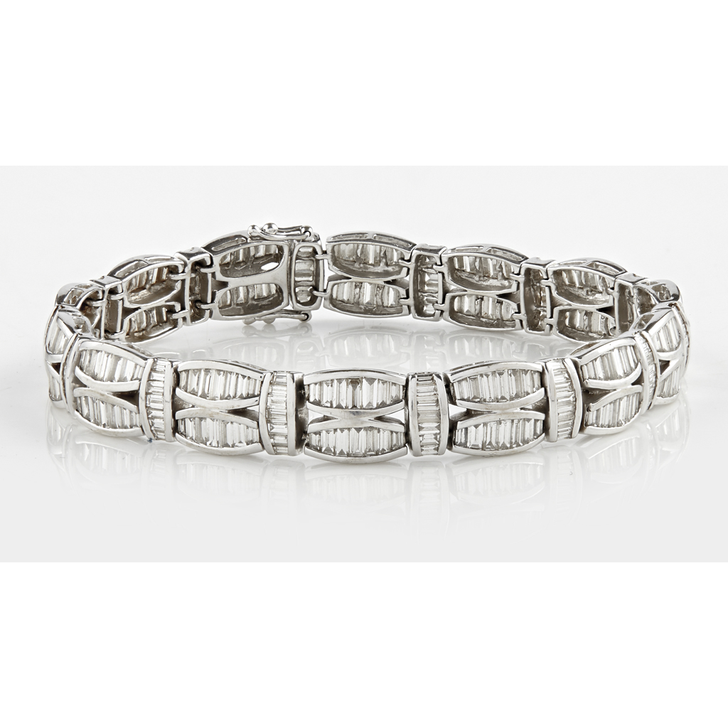 A modern diamond set bracelet