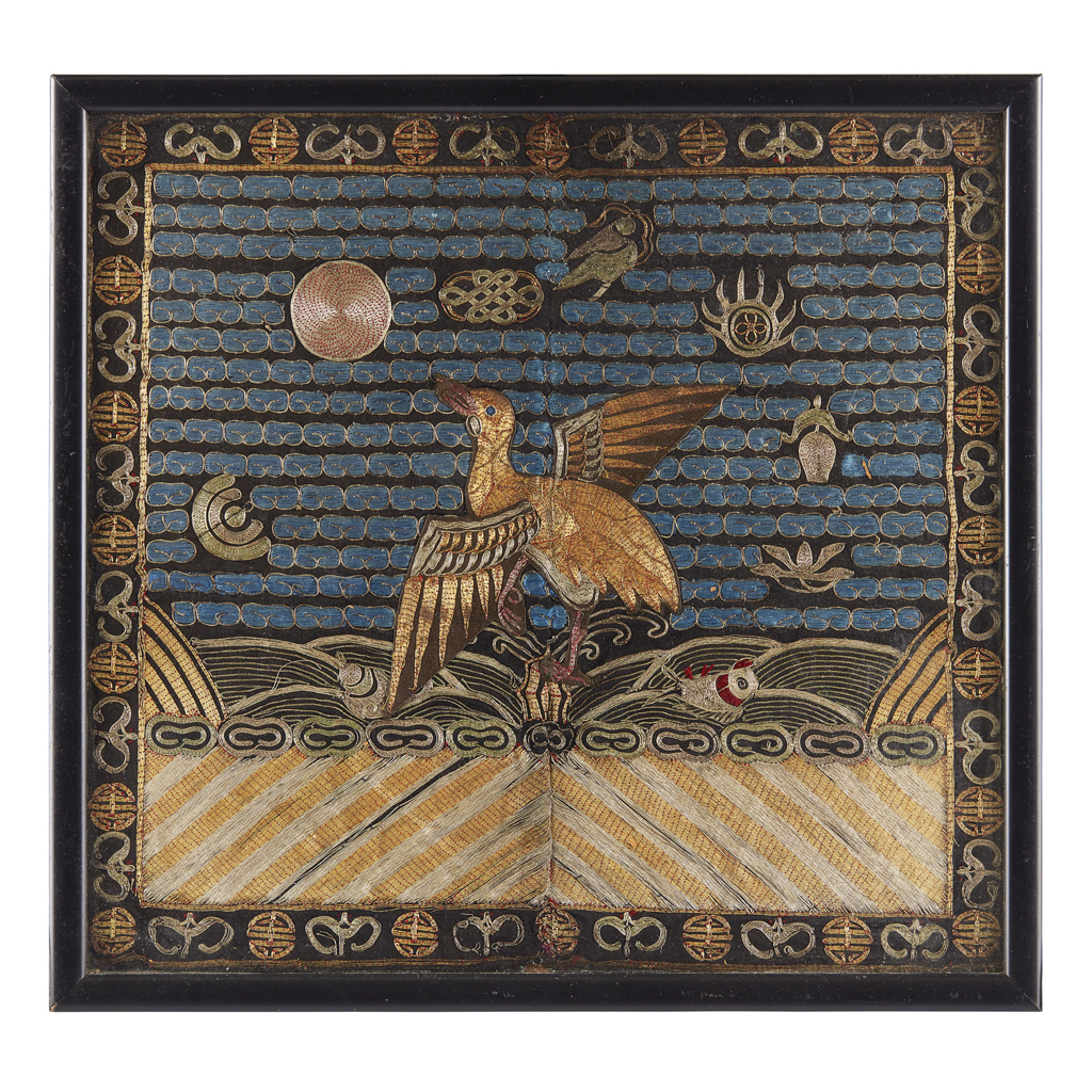 EMBROIDERED RANK BADGE