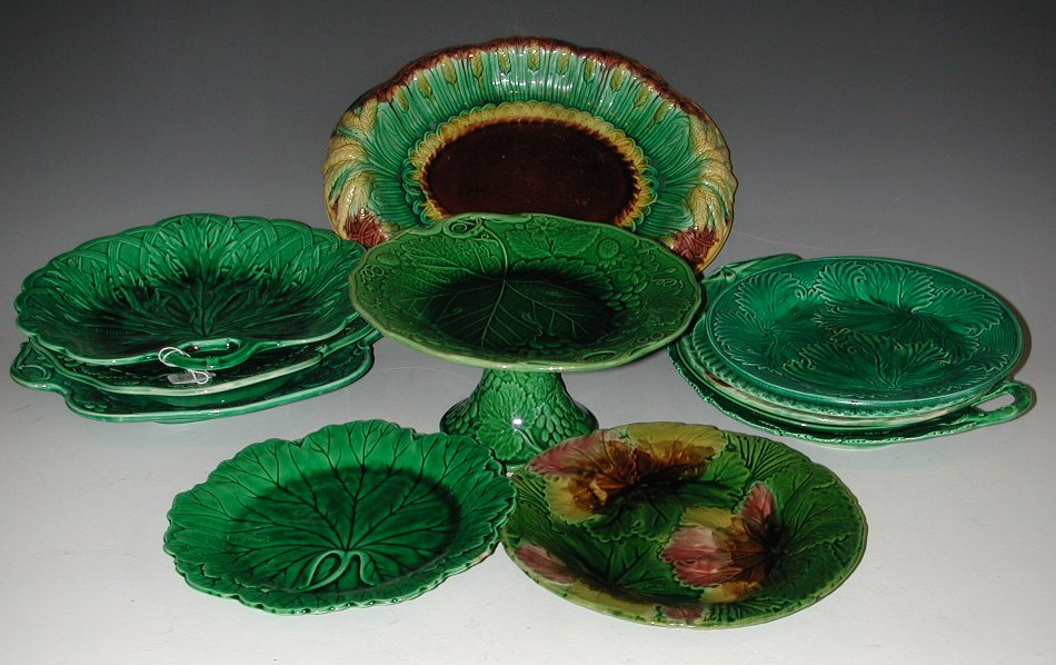 An oval Majolica bread plate
