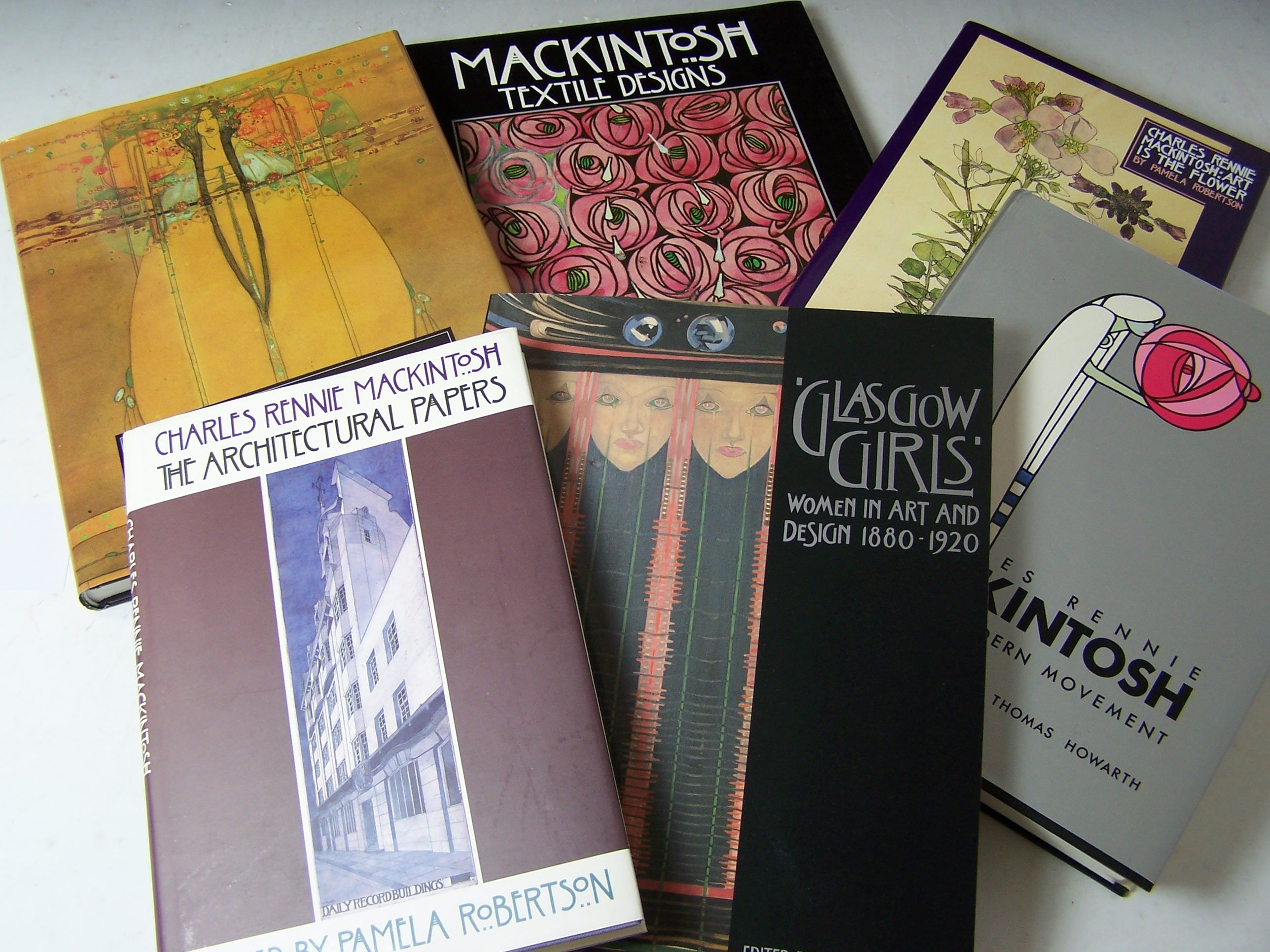 Mackintosh, Charles Rennie - Howarth, Thomas