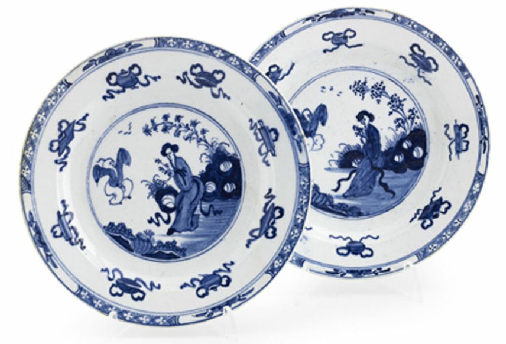 A pair of 18th century Bow blue painted plates, 1760-65