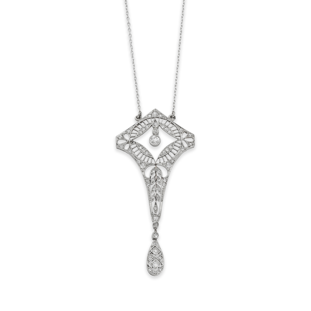 A Belle Époque diamond set pendant