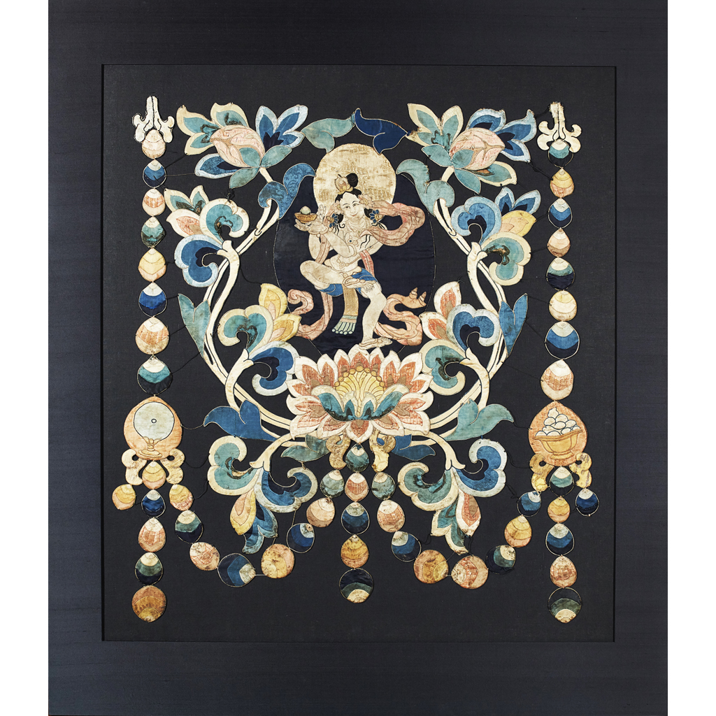 LARGE SILK APPLIQUÉ PANEL