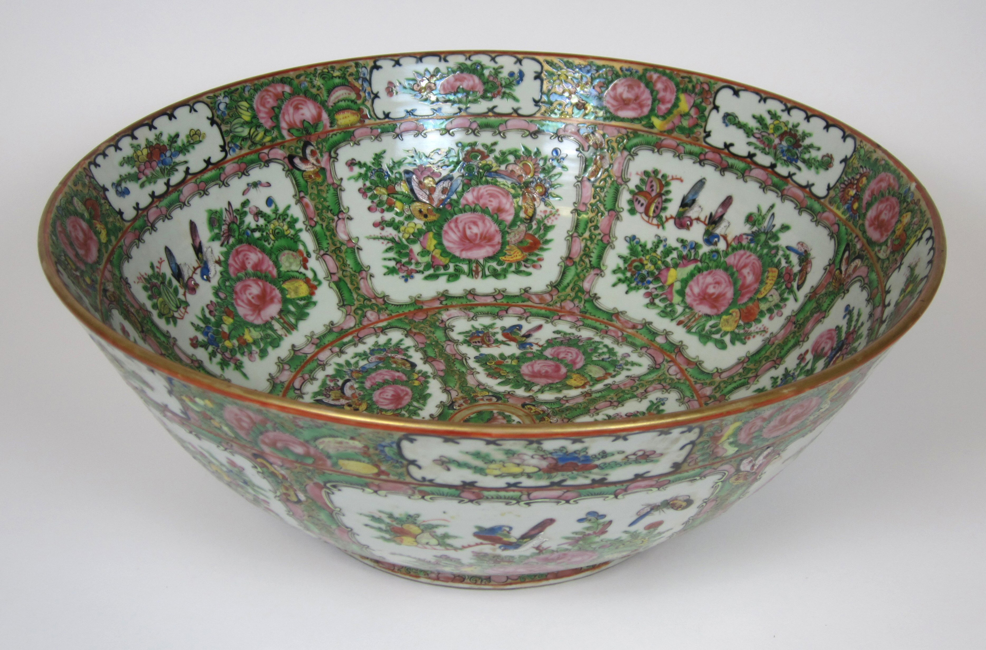 CHINESE FAMILLE ROSE PUNCH BOWL