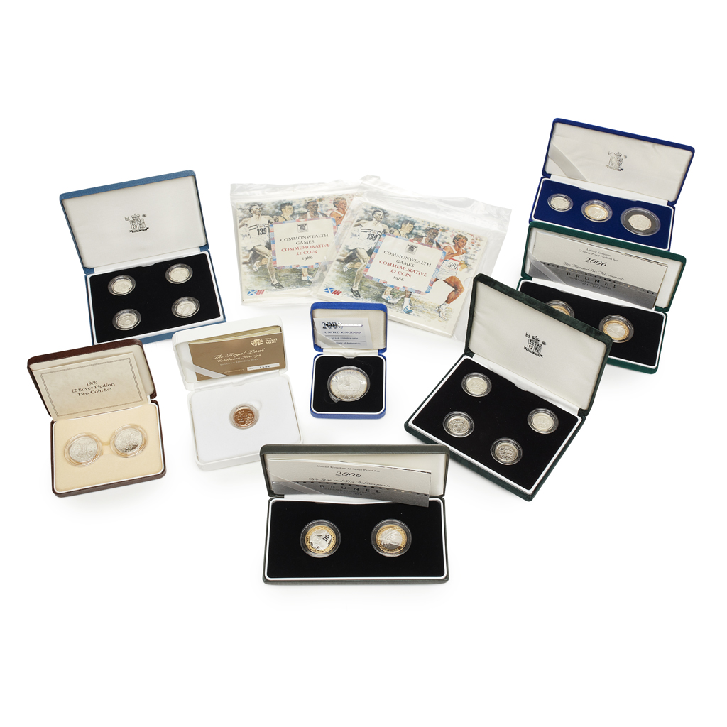 U.K. - A collection of proof Piedfort, silver, other coins and sets