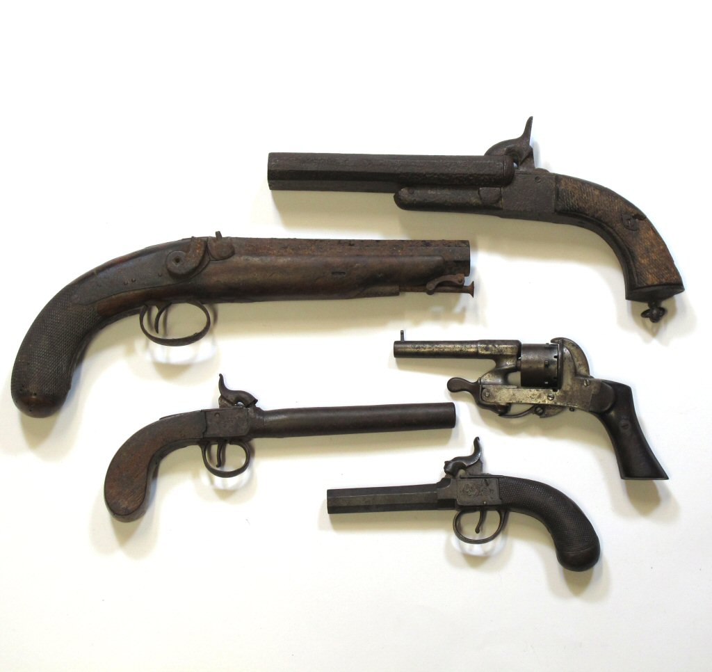 COLLECTION OF WEAPONS