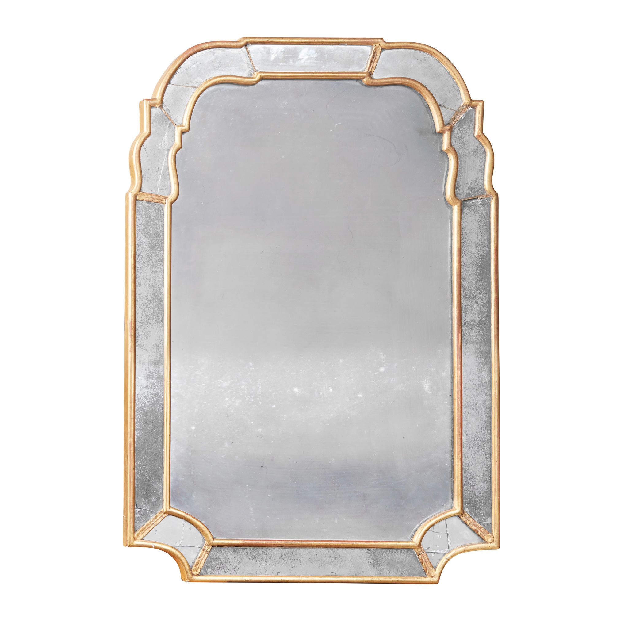 GEORGE II GILTWOOD MARGIN PLATE MIRROR