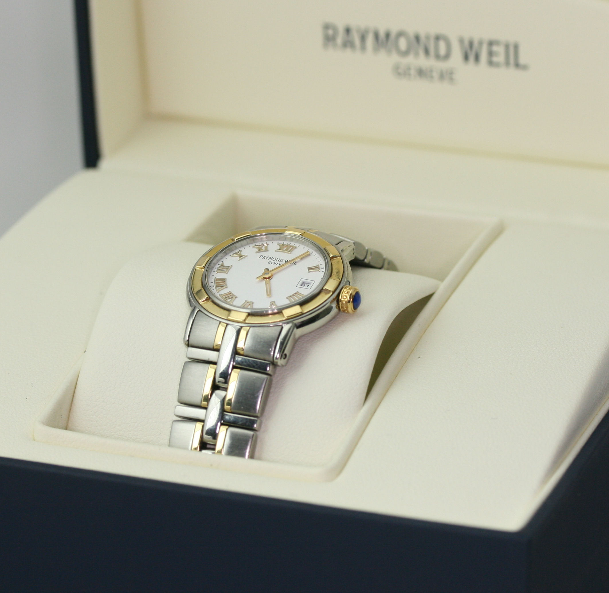 RAYMOND WEIL - a lady's two-coloured Parsifal wrist watch