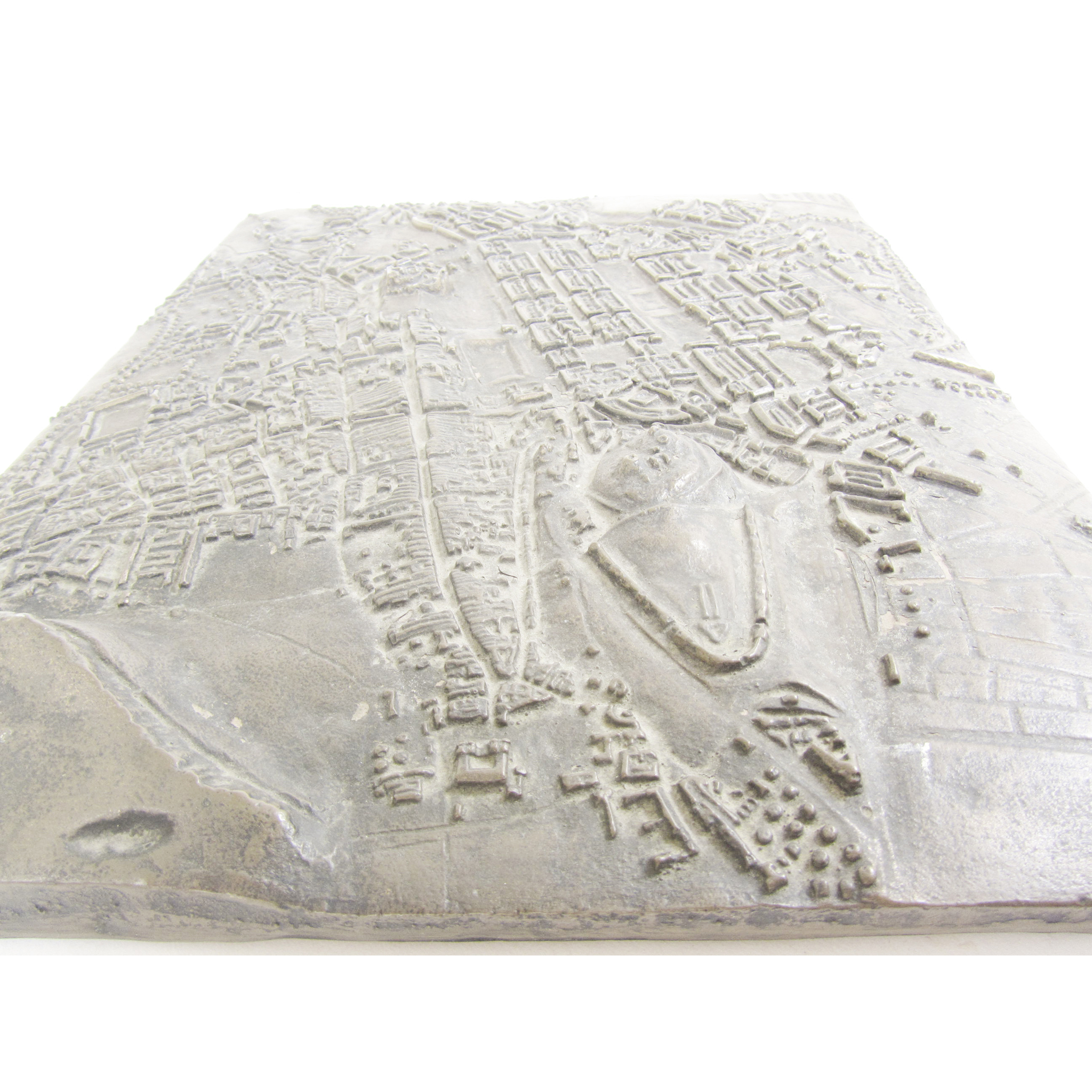 Model of Edinburgh - J. Howell, map in relief, NOTICE: DESPITE INSCRIPTION, DATES FROM 20TH CENTURY