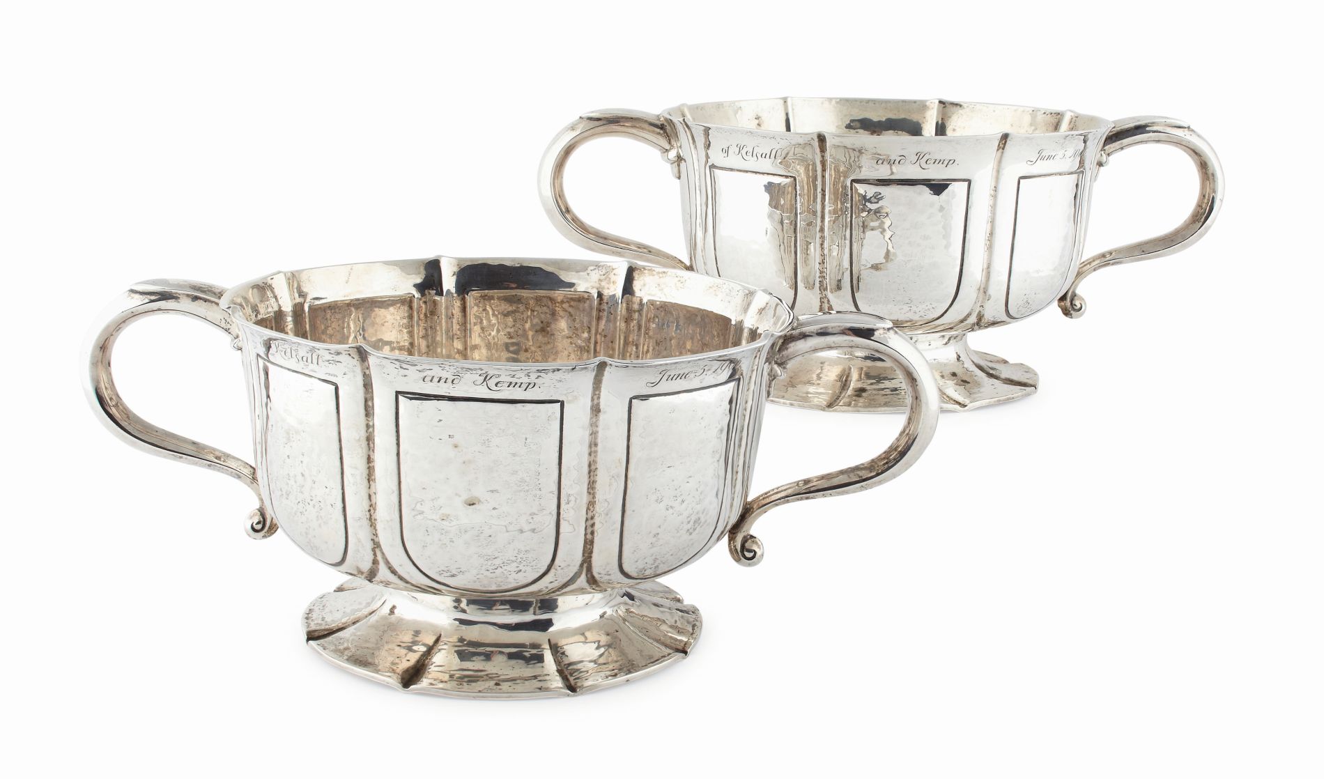PAIR OF EDWARDIAN TWIN HANDLED SILVER FRUIT BOWLS