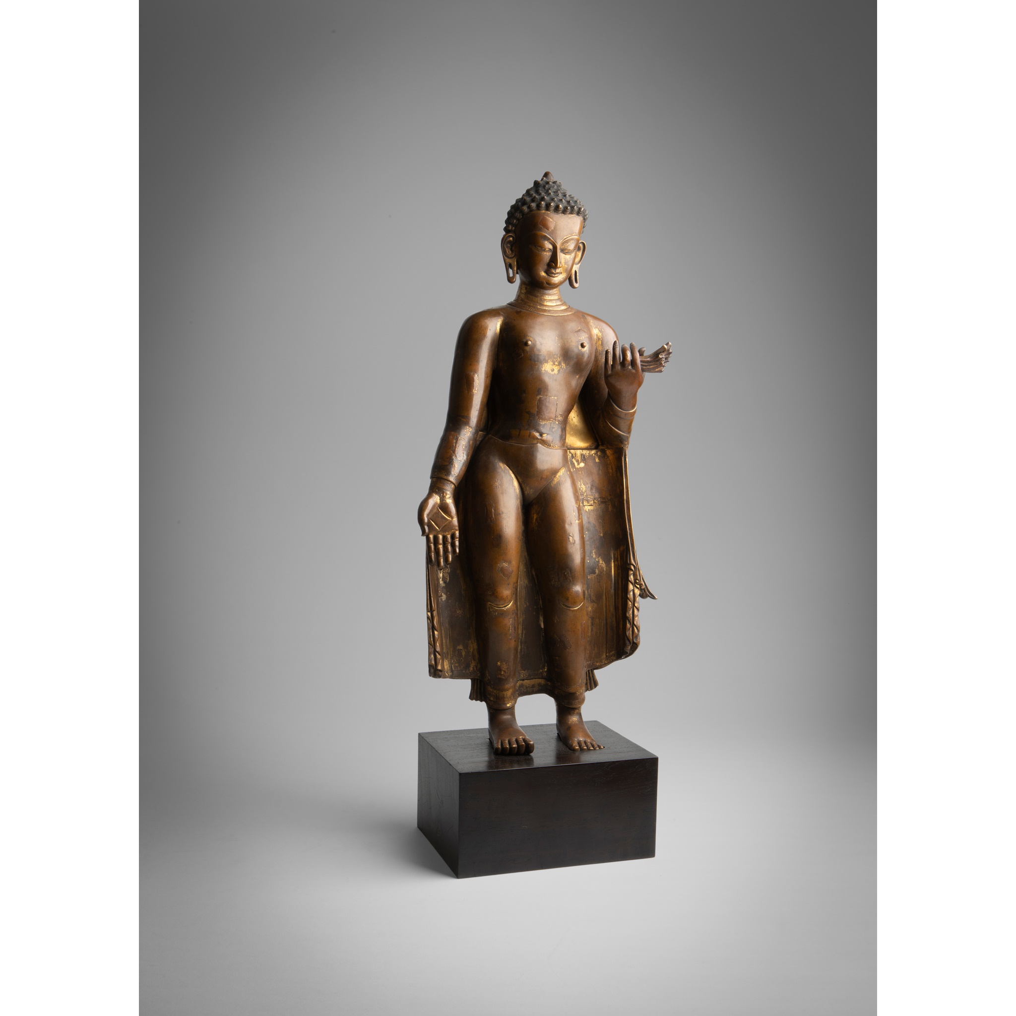 GILT BRONZE STANDING FIGURE OF BUDDHA SHAKYAMUNI