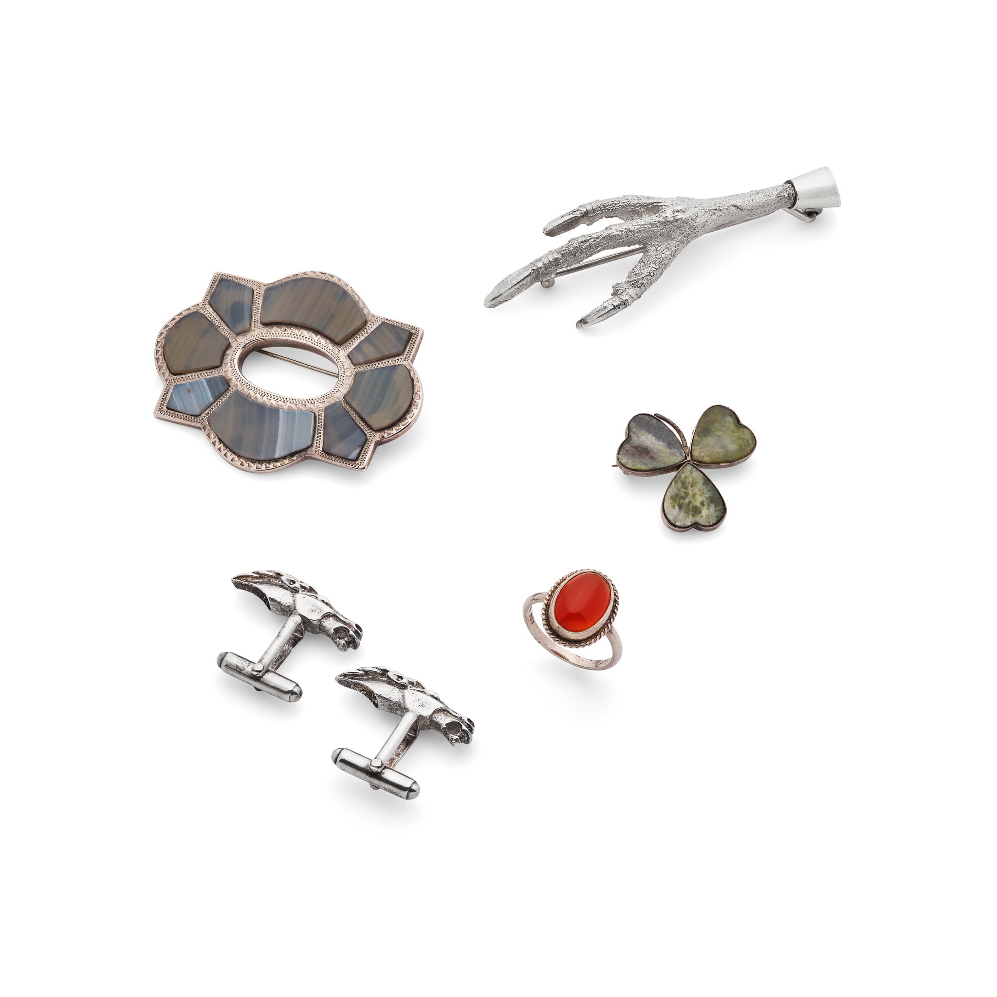 A collection of jewellery