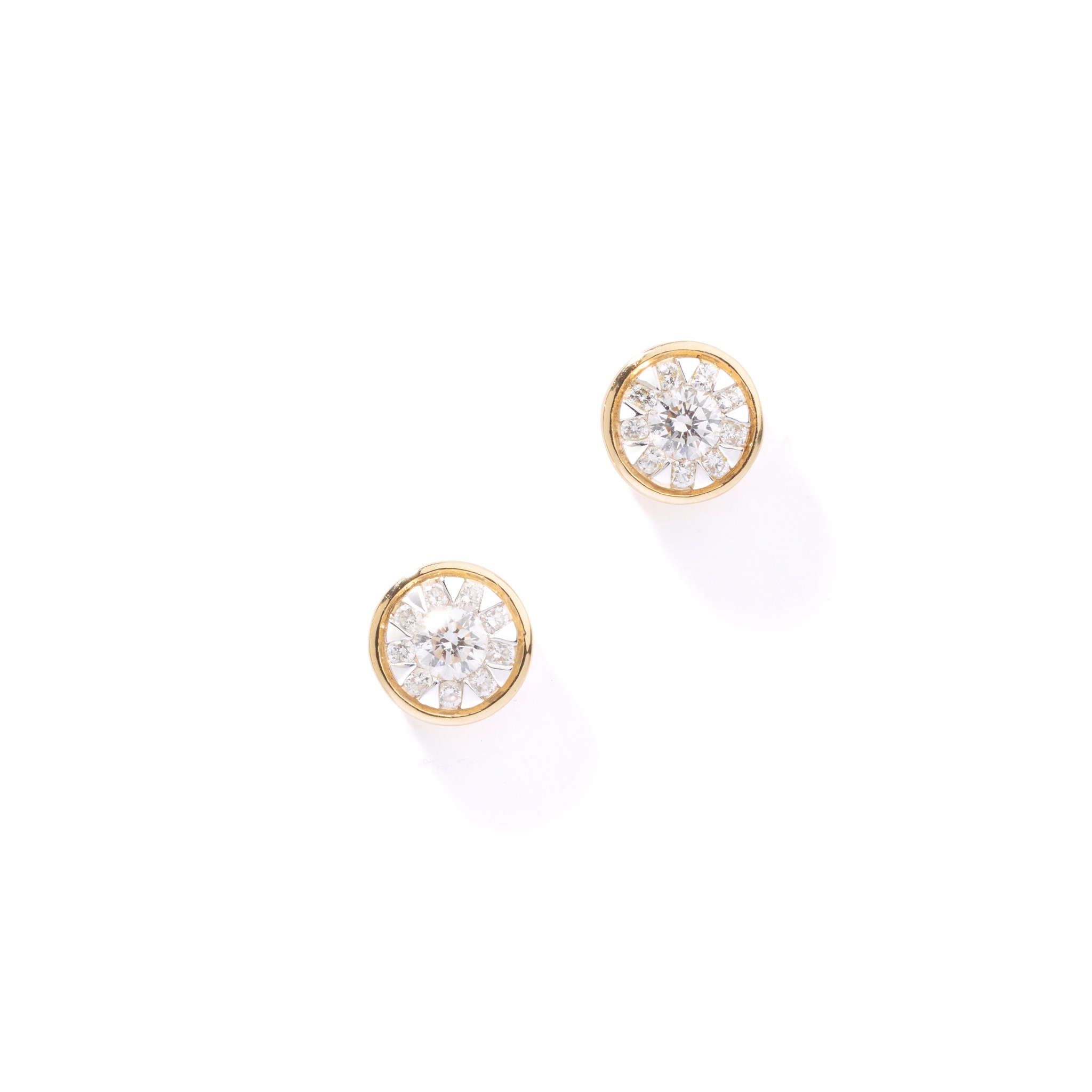 Mappin & Webb: A pair of diamond cluster earrings