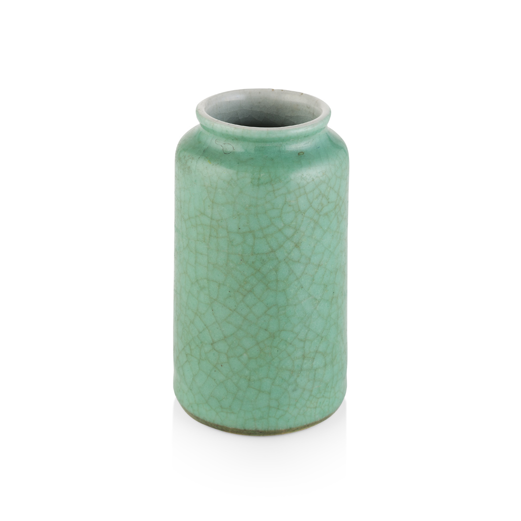 GREEN CRACKLE-GLAZED VASE