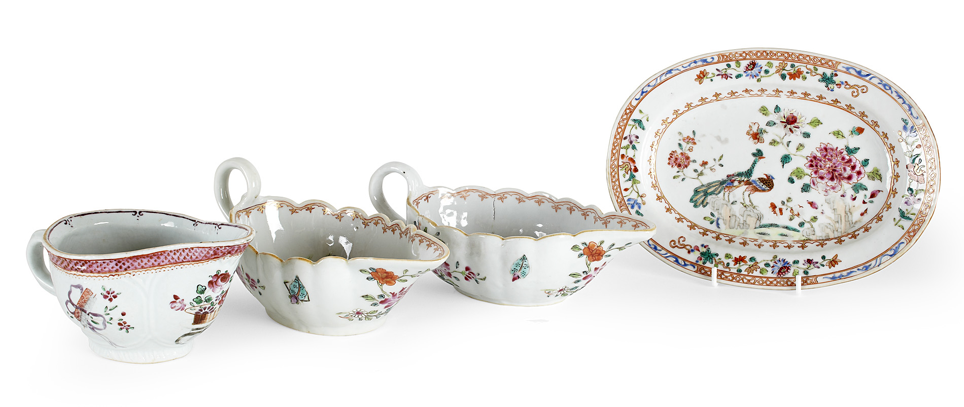 PAIR OF CHINESE EXPORT FAMILLE ROSE PORCELAIN SAUCEBOATS