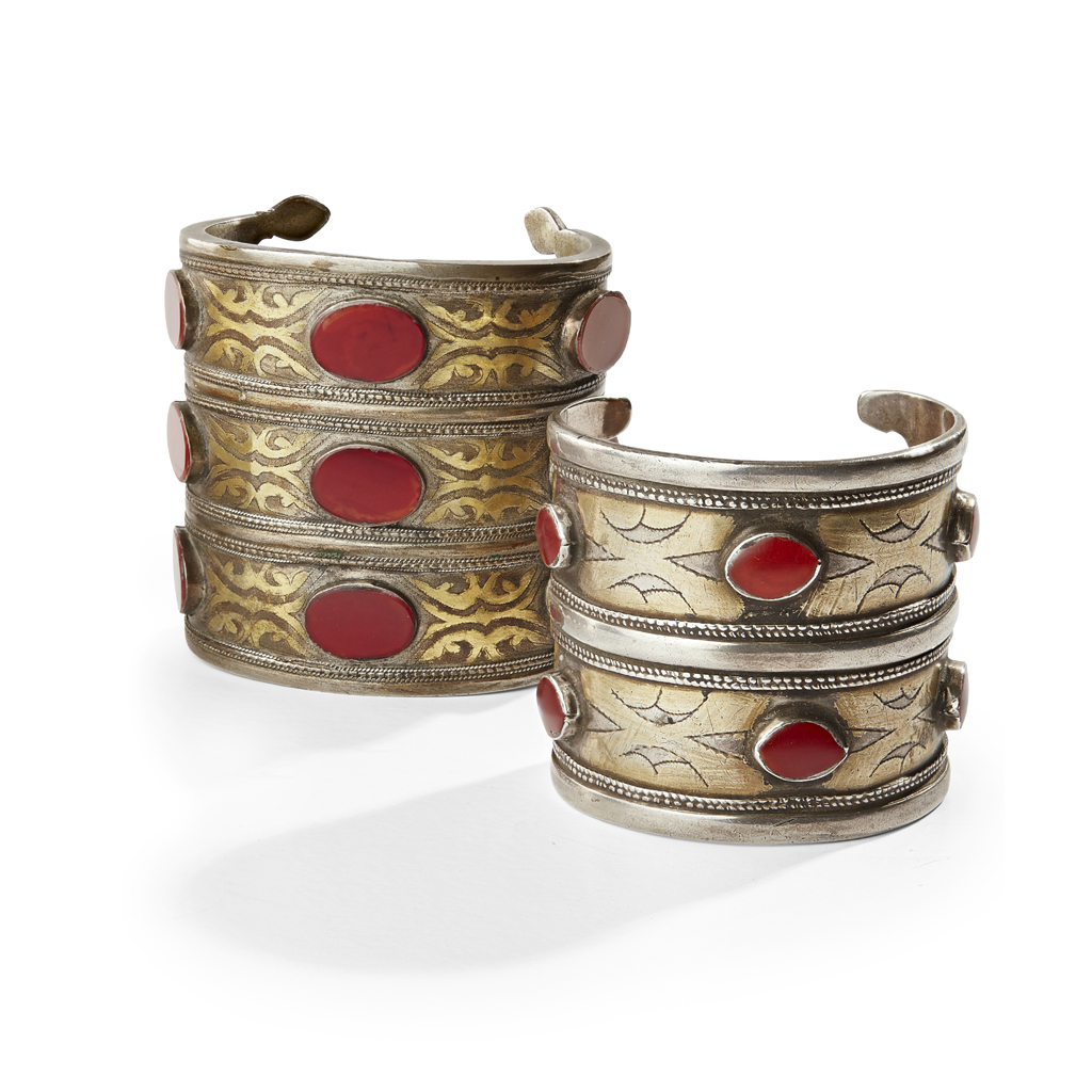 PAIR OF TURKMEN BRACELETS / CUFFS
