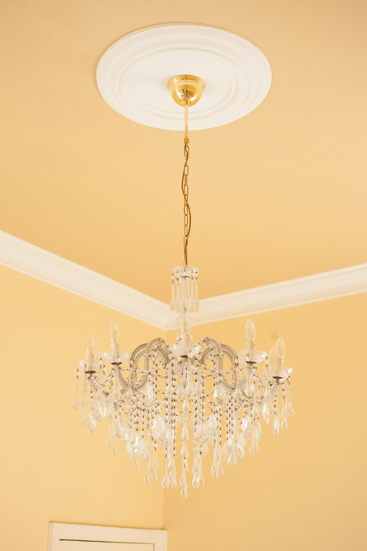 PAIR OF VENETIAN GLASS CHANDELIERS