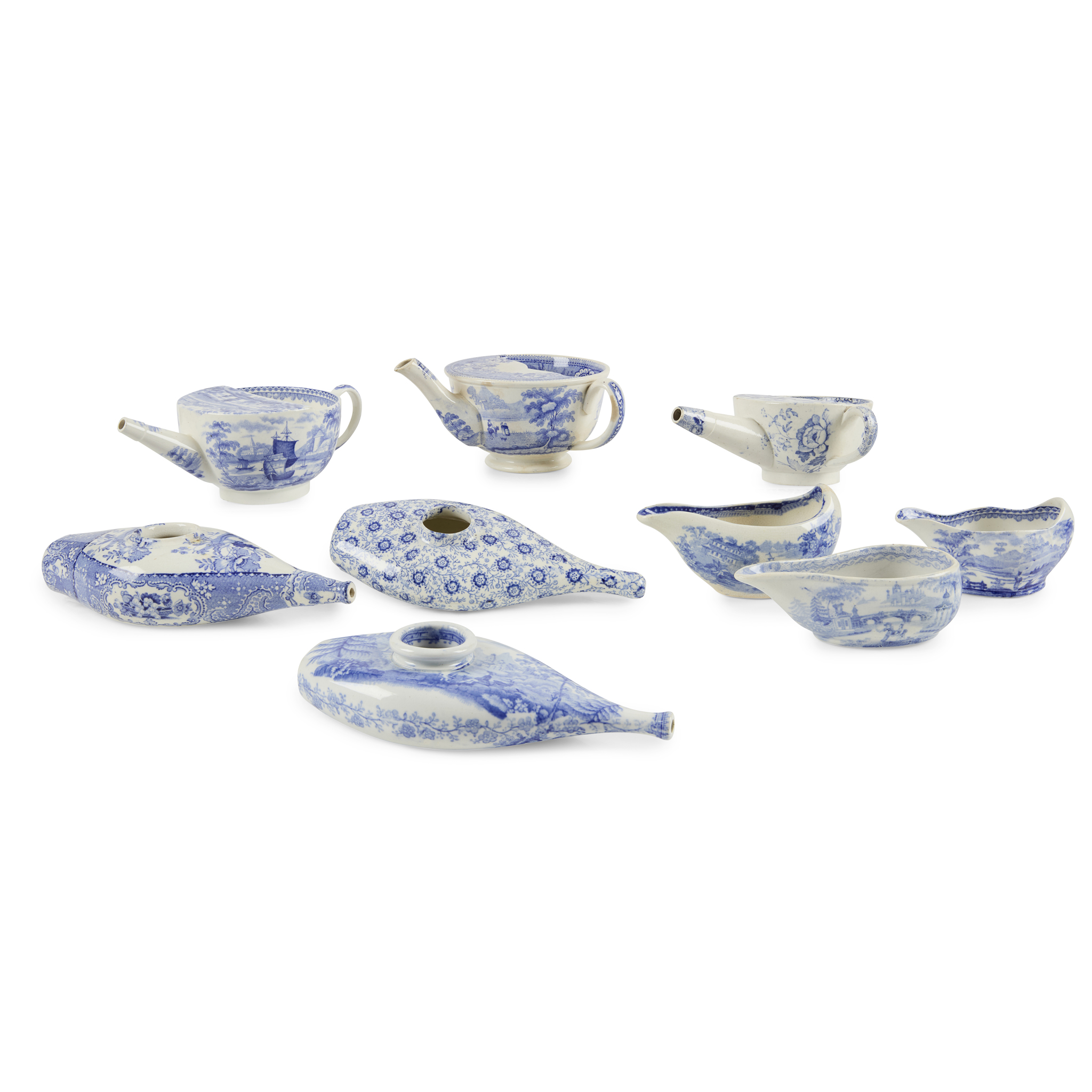 COLLECTION OF BLUE AND WHITE TRANSFER PRINTED FEEDING CUPS, BABY FEEDERS AND PAP BOATS