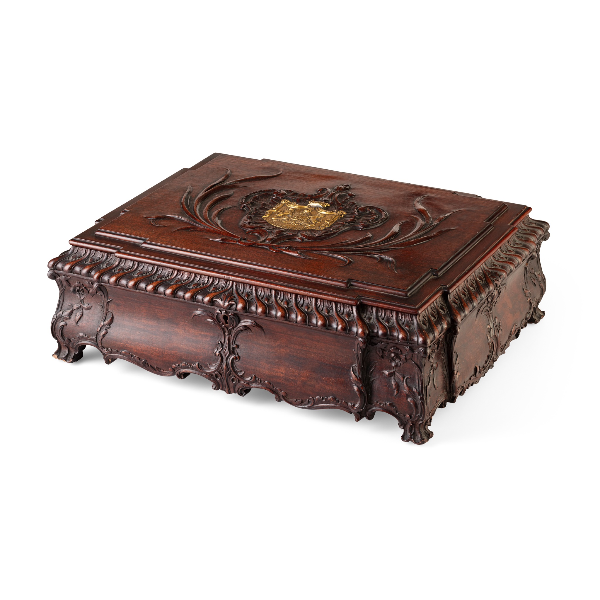 GEORGE III STYLE MAHOGANY BOX, AFTER A DESIGN BY THOMAS CHIPPENDALE, RETAILED BY H. SAMUEL