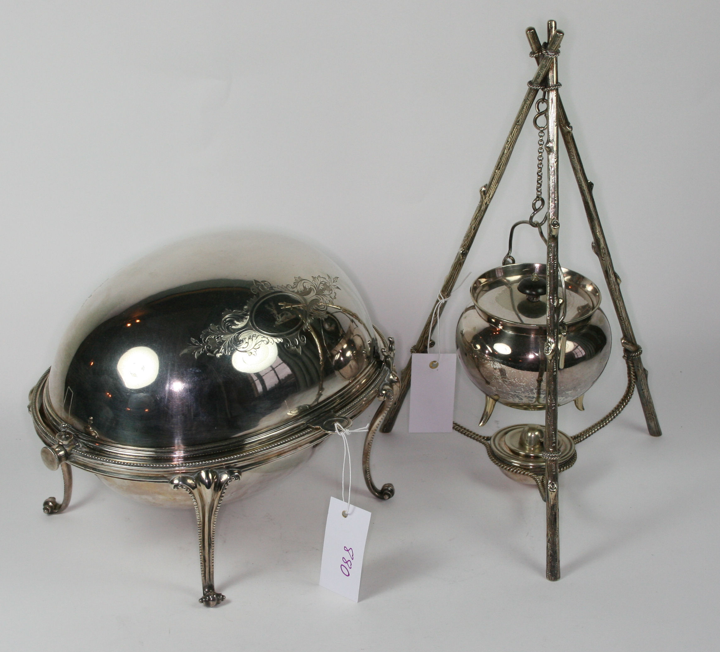 VICTORIAN ELECTROPLATED BREAKFAST DISH