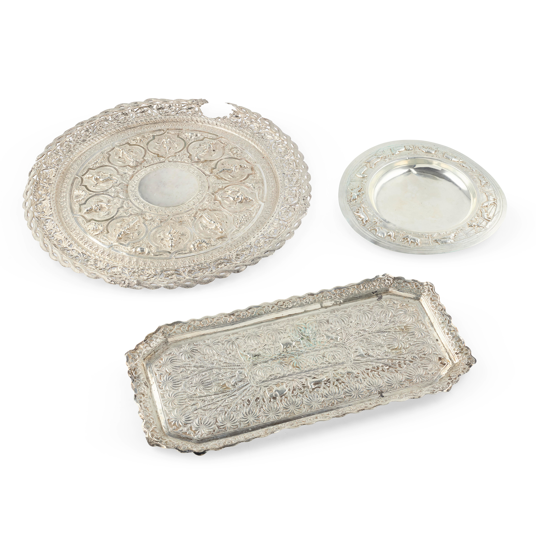 A 19TH CENTURY INDIAN PIERCED DISH