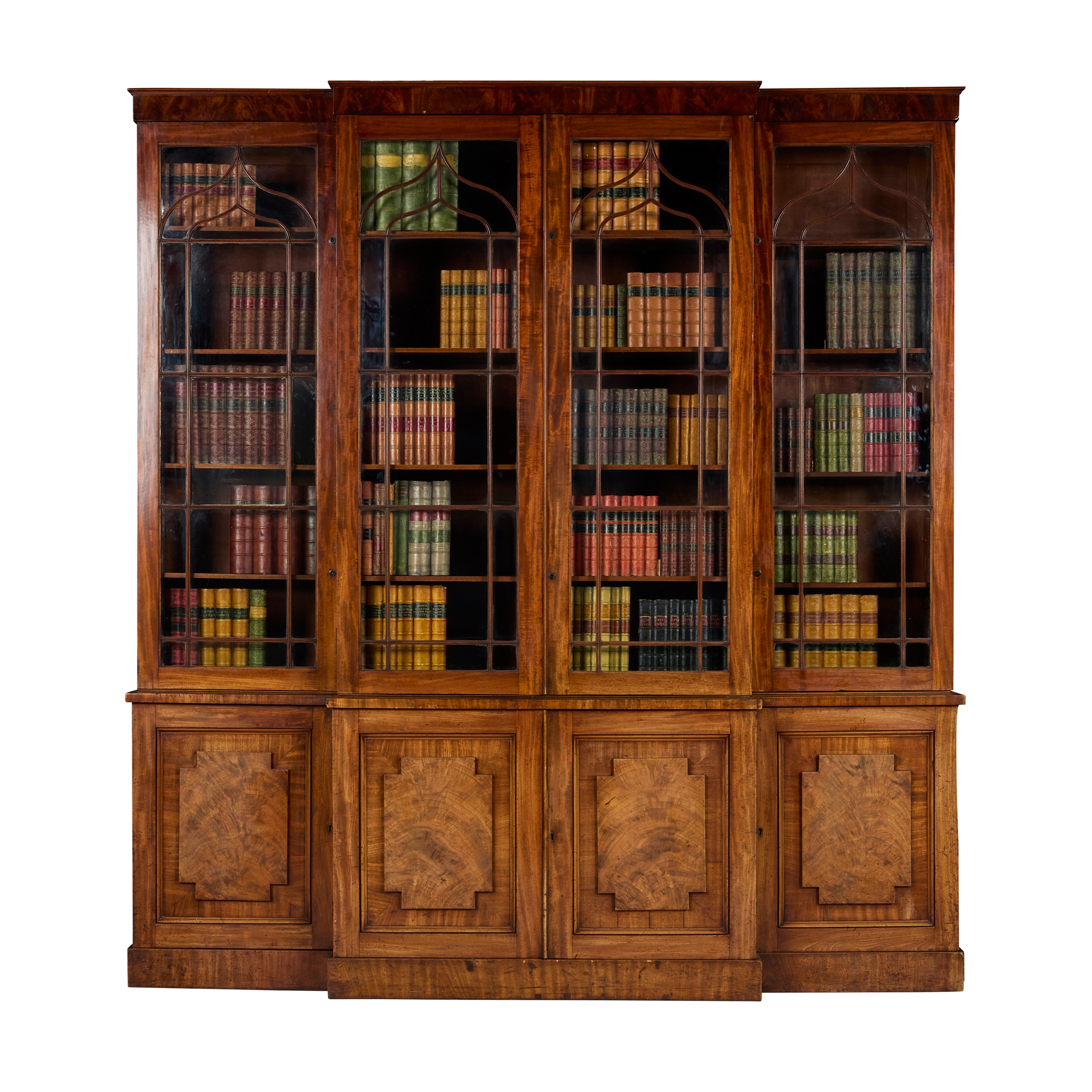 GEORGIAN STYLE MAHOGANY BREAKFRONT BOOKCASE