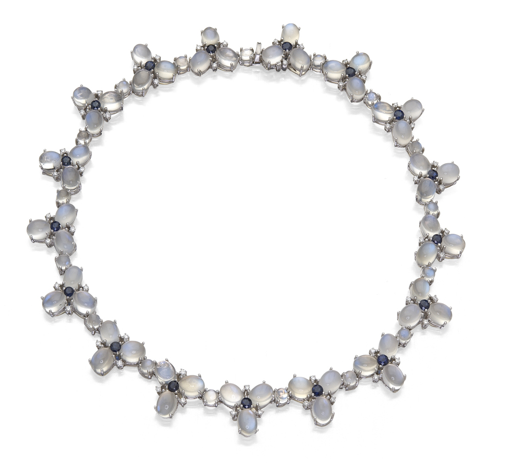 An attractive multi-gem set necklace,