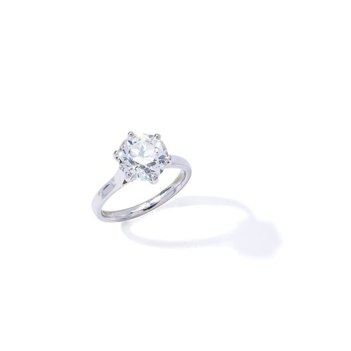 A 3.01ct diamond single-stone ring