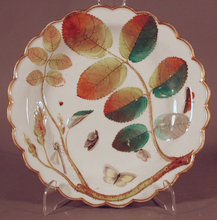 A Worcester blind earl design circular plate