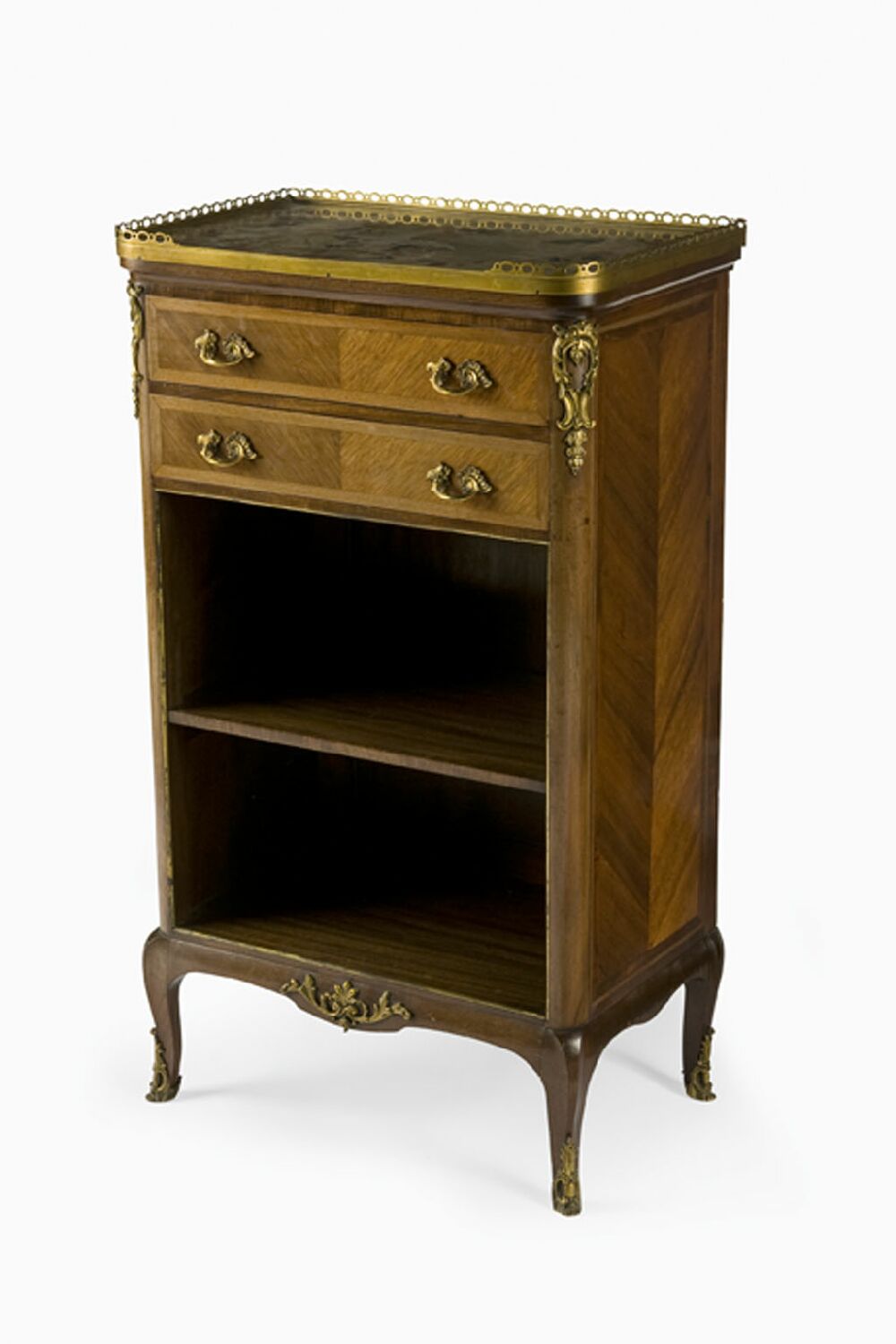 A late 19th/early 20th century kingwood and crossbanded cabinet
